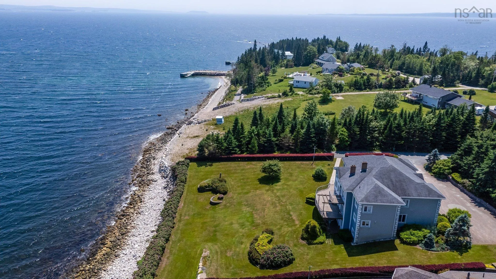 38 Lennox Road, Black Point, NS B0J 1T0, 4 Bedrooms Bedrooms, ,5 BathroomsBathrooms,Residential,For Sale,Lennox,202525543