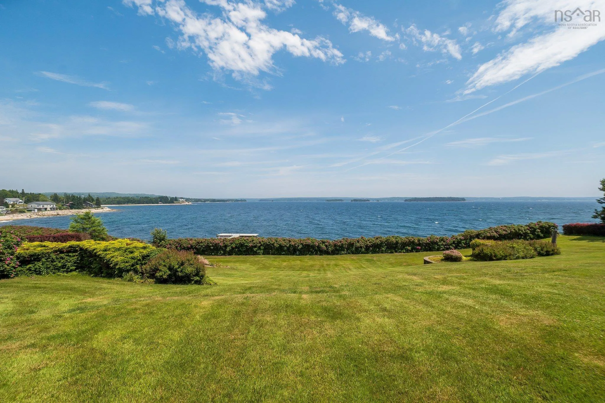 38 Lennox Road, Black Point, NS B0J 1T0, 4 Bedrooms Bedrooms, ,5 BathroomsBathrooms,Residential,For Sale,Lennox,202525543