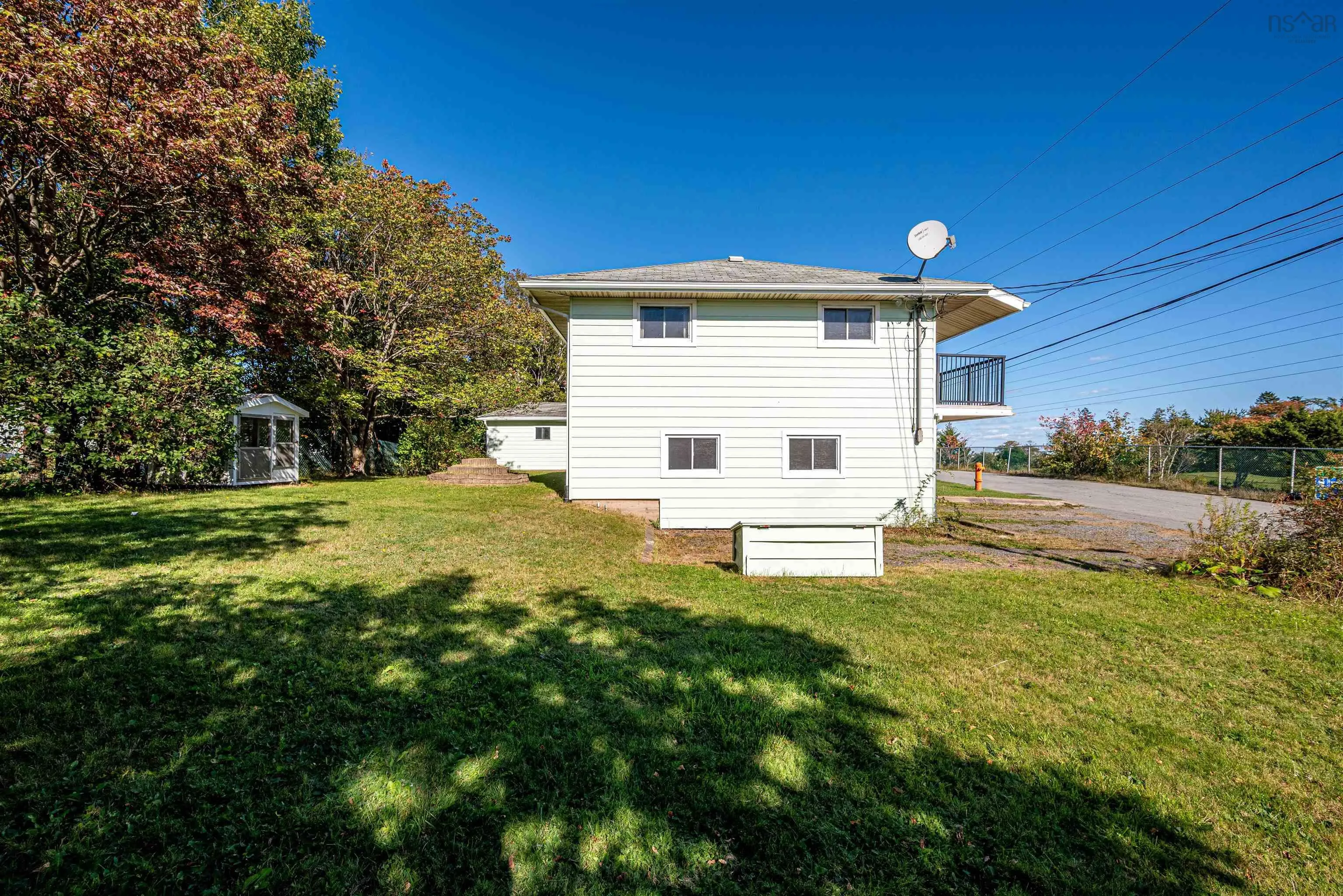 125 School Avenue, Fairview, NS B3N 2E1, 3 Bedrooms Bedrooms, ,2 BathroomsBathrooms,Residential,For Sale,School,202524900
