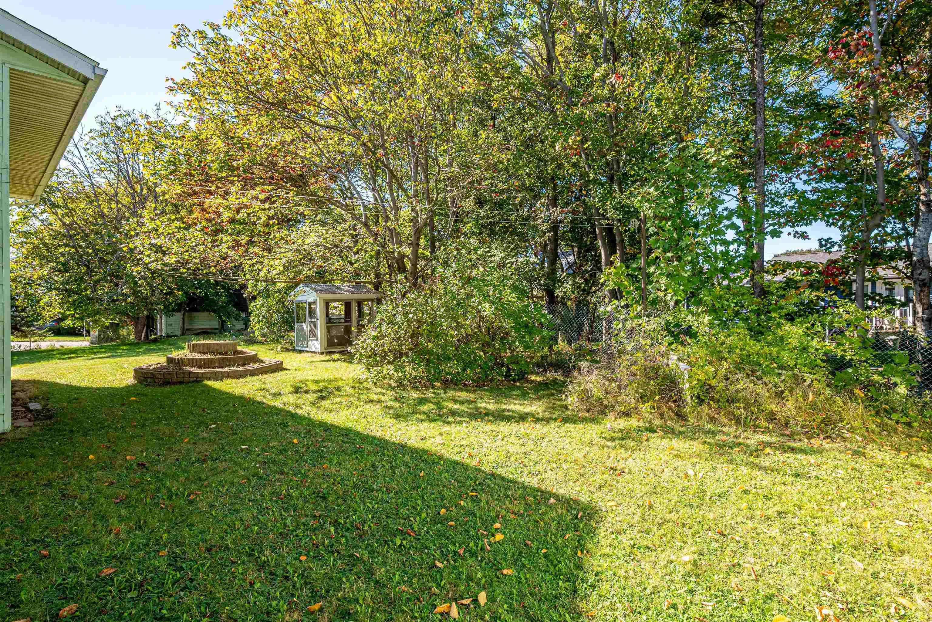 125 School Avenue, Fairview, NS B3N 2E1, 3 Bedrooms Bedrooms, ,2 BathroomsBathrooms,Residential,For Sale,School,202524900