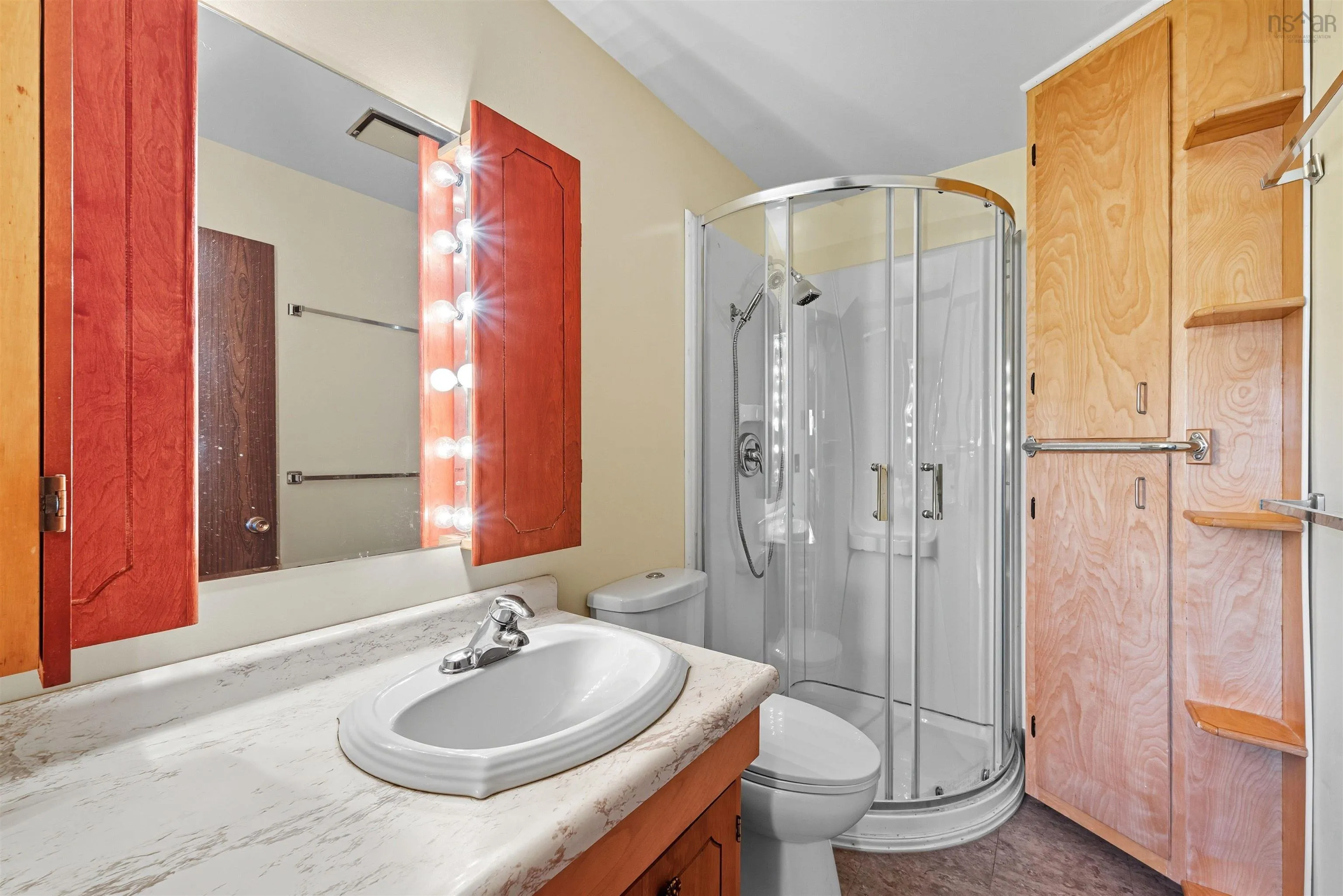 125 School Avenue, Fairview, NS B3N 2E1, 3 Bedrooms Bedrooms, ,2 BathroomsBathrooms,Residential,For Sale,School,202524900