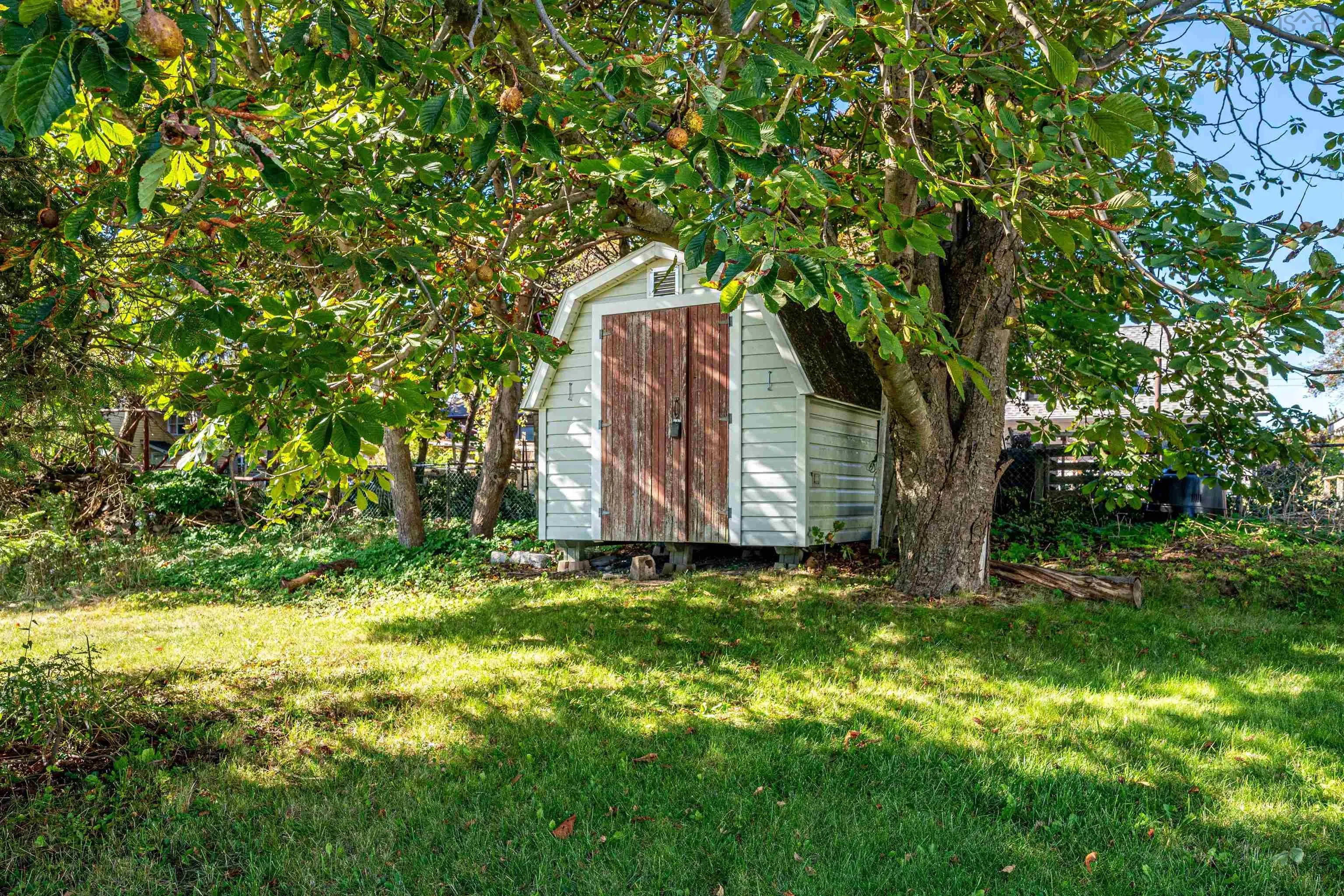 125 School Avenue, Fairview, NS B3N 2E1, 3 Bedrooms Bedrooms, ,2 BathroomsBathrooms,Residential,For Sale,School,202524900