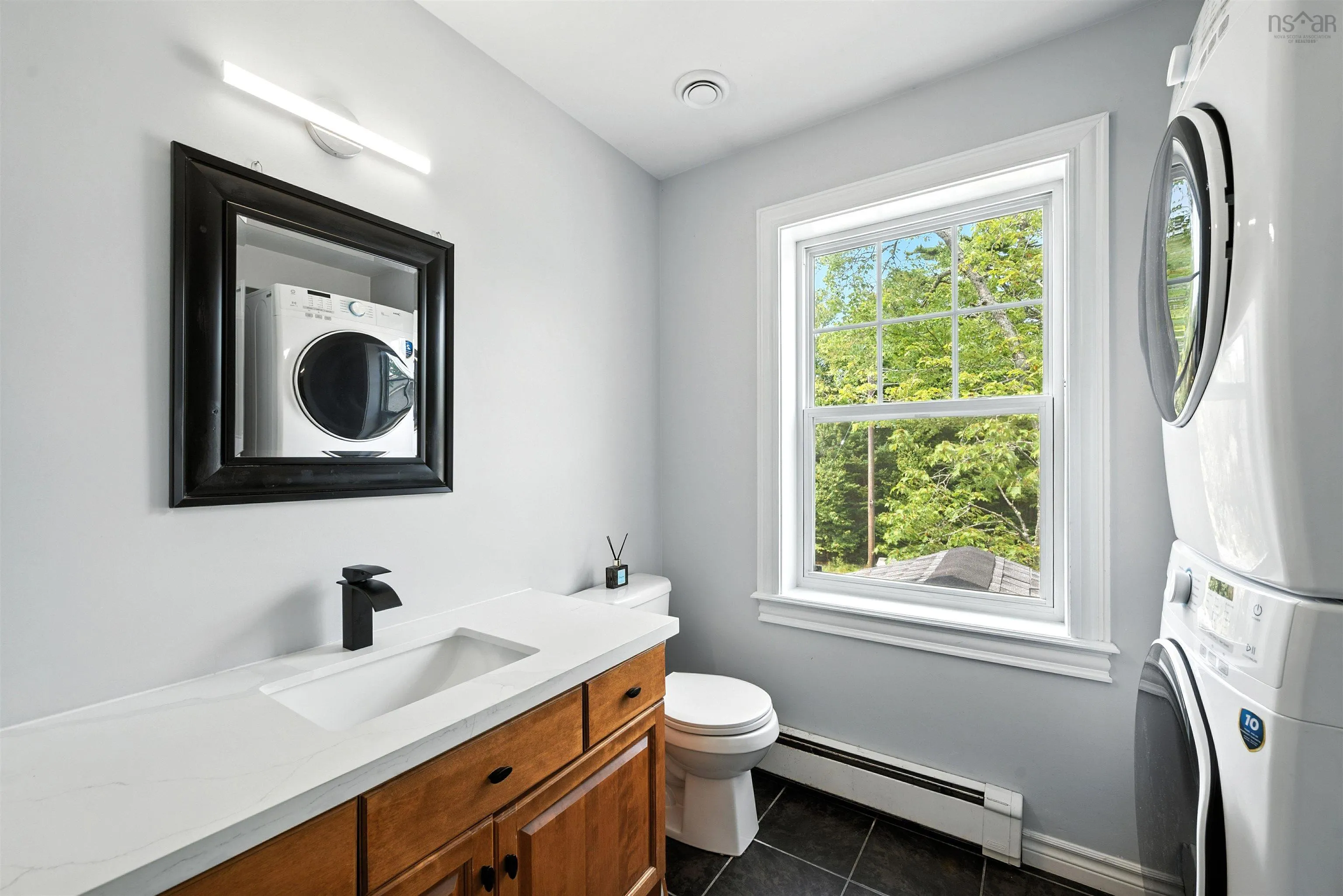 30 Oxer Close, Hammonds Plains, NS B4B 2B8, 4 Bedrooms Bedrooms, ,4 BathroomsBathrooms,Residential,For Sale,Oxer,202520284