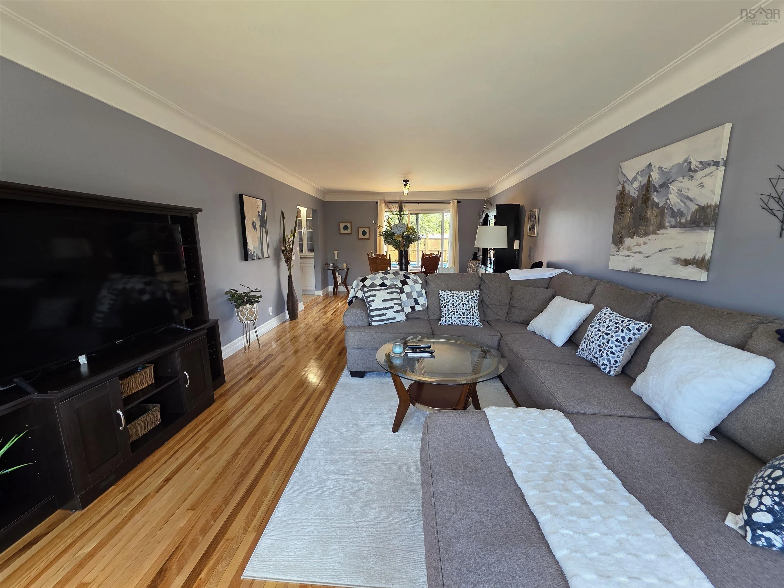 53 Holyrood Drive, Sydney, NS B1S 1Y1, 4 Bedrooms Bedrooms, ,2 BathroomsBathrooms,Residential,For Sale,Holyrood,202521358