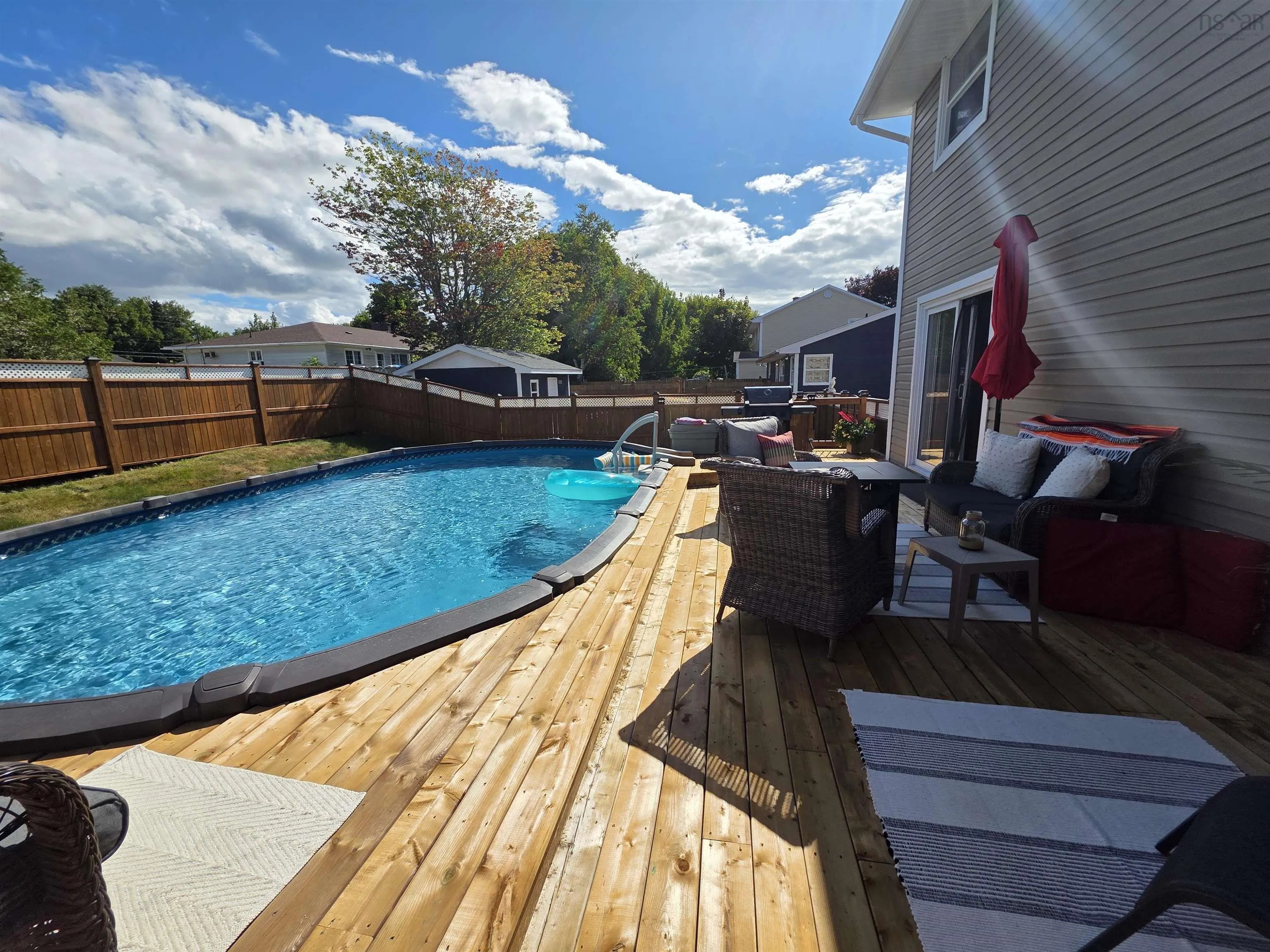 53 Holyrood Drive, Sydney, NS B1S 1Y1, 4 Bedrooms Bedrooms, ,2 BathroomsBathrooms,Residential,For Sale,Holyrood,202521358