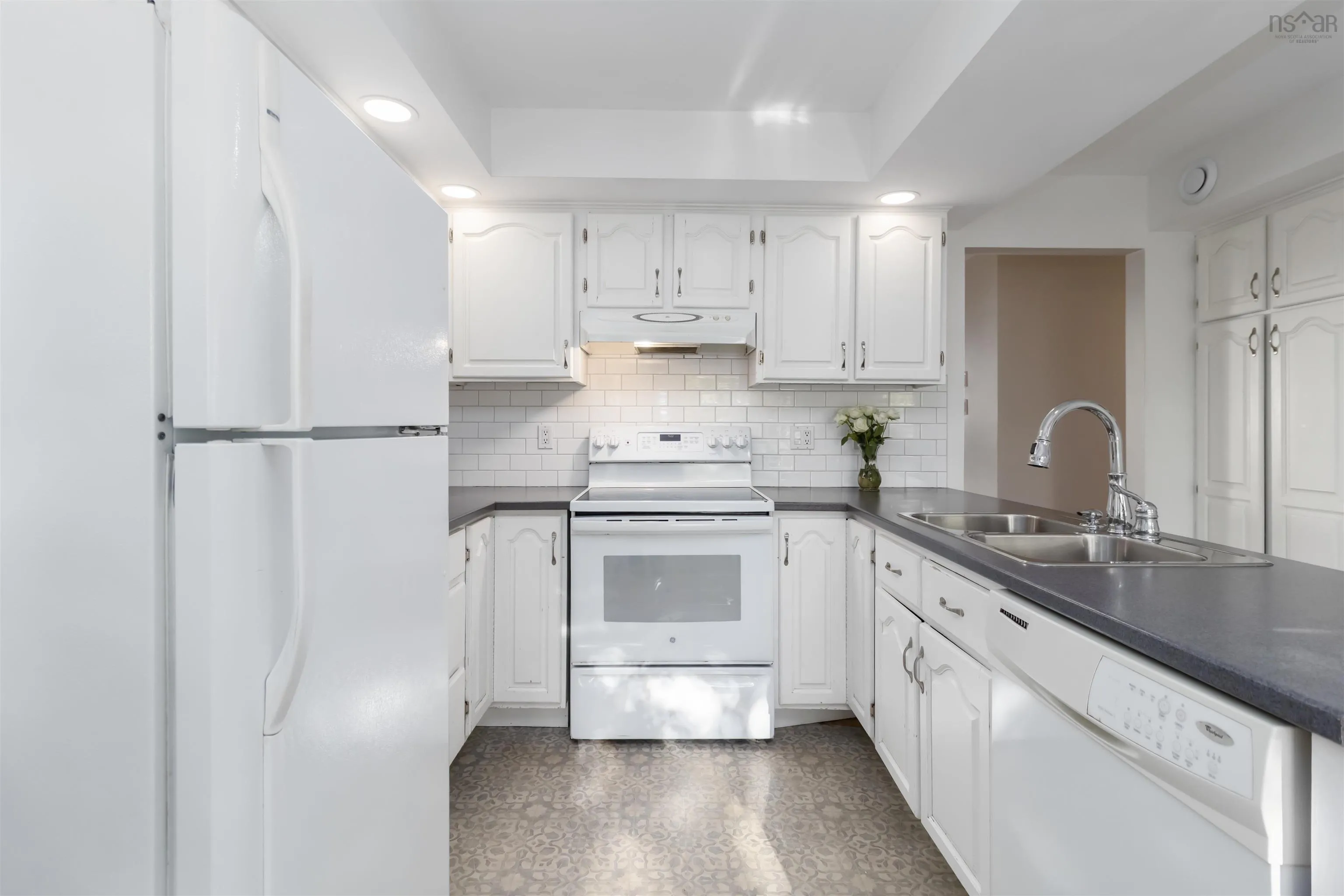7 Capistrano Drive, Dartmouth, NS B2X 3N4, 4 Bedrooms Bedrooms, ,2 BathroomsBathrooms,Residential,For Sale,Capistrano,202525584