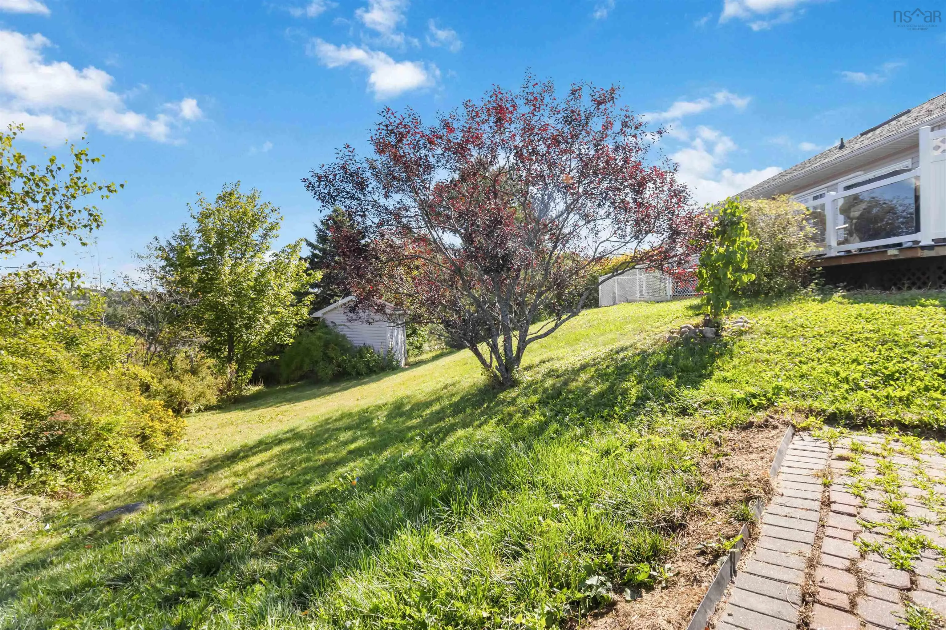74 Russell Lake Drive, Dartmouth, NS B2W 6E7, 3 Bedrooms Bedrooms, ,3 BathroomsBathrooms,Residential,For Sale,Russell Lake,202522886