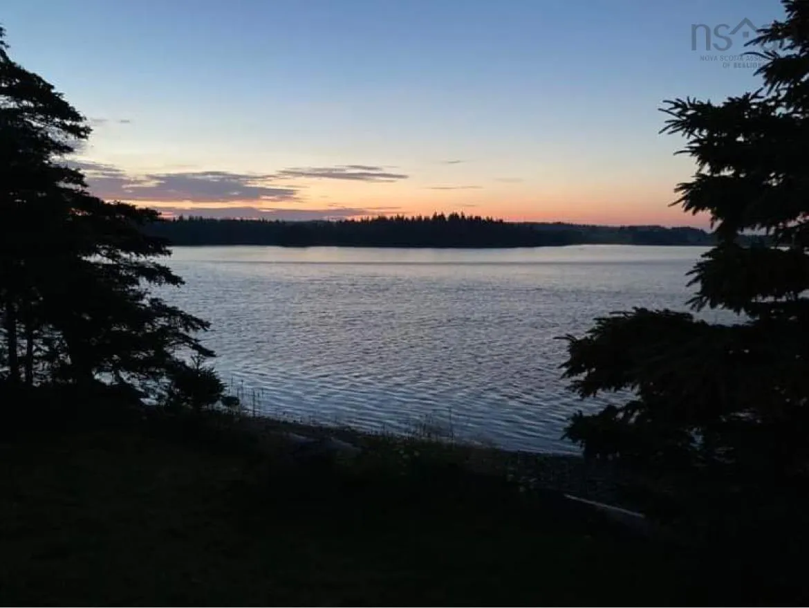 899 Westside Grand River Road, Grand River, NS B0E 1M0, 2 Bedrooms Bedrooms, ,1 BathroomBathrooms,Residential,For Sale,Westside Grand River,202504107