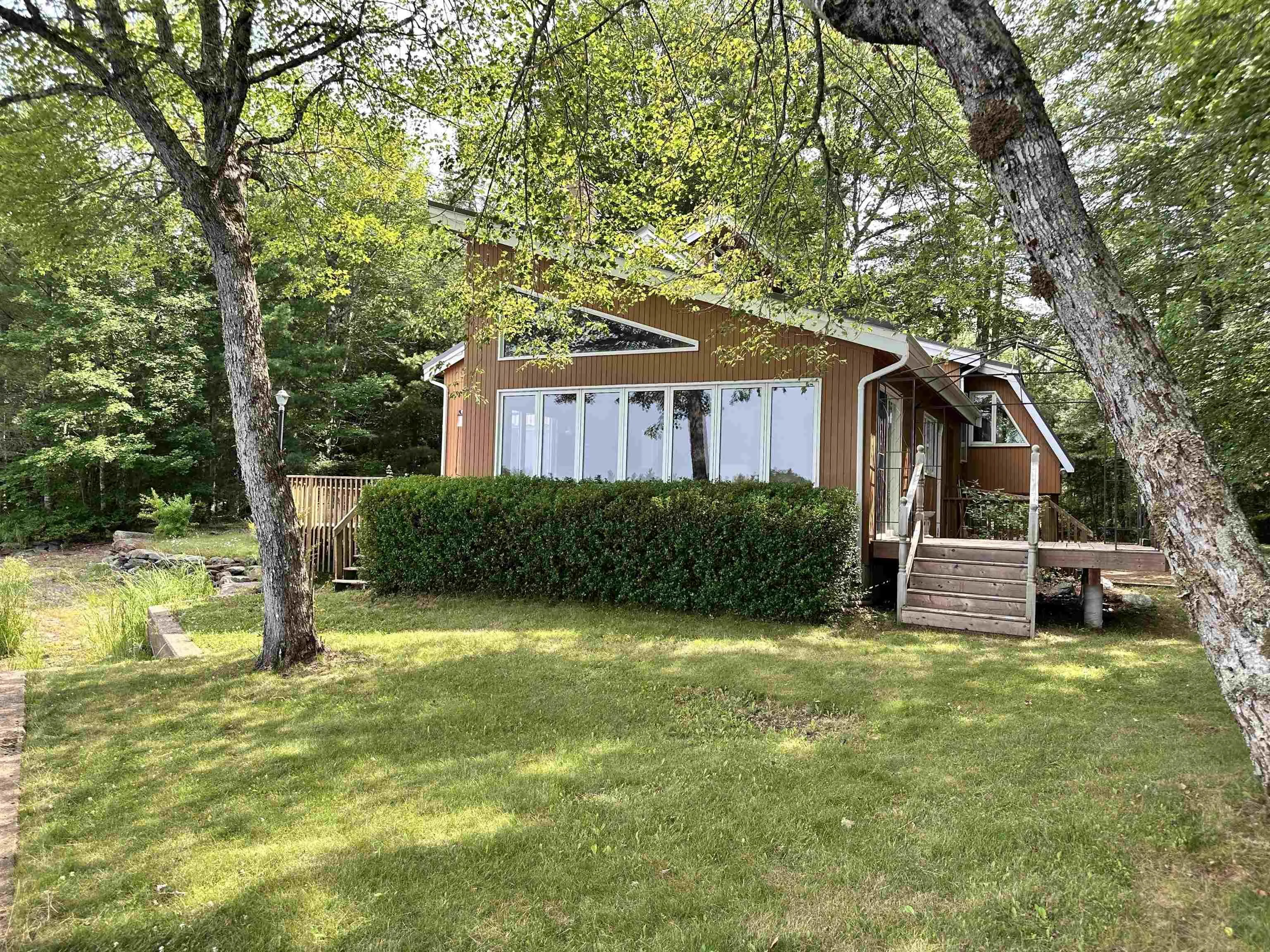 52 Meadow Road, Greenfield, NS B0T 1E0, 4 Bedrooms Bedrooms, ,3 BathroomsBathrooms,Residential,For Sale,Meadow,202517854