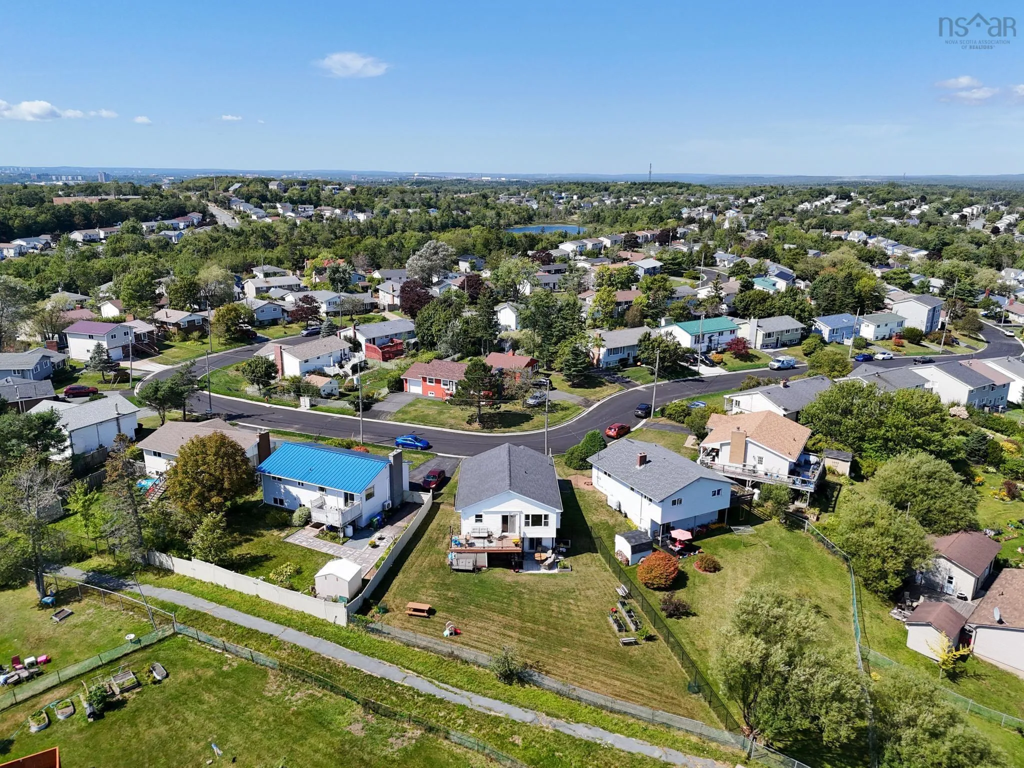74 Sirius Crescent, Cole Harbour, NS B2W 4L5, 4 Bedrooms Bedrooms, ,2 BathroomsBathrooms,Residential,For Sale,Sirius,202522877