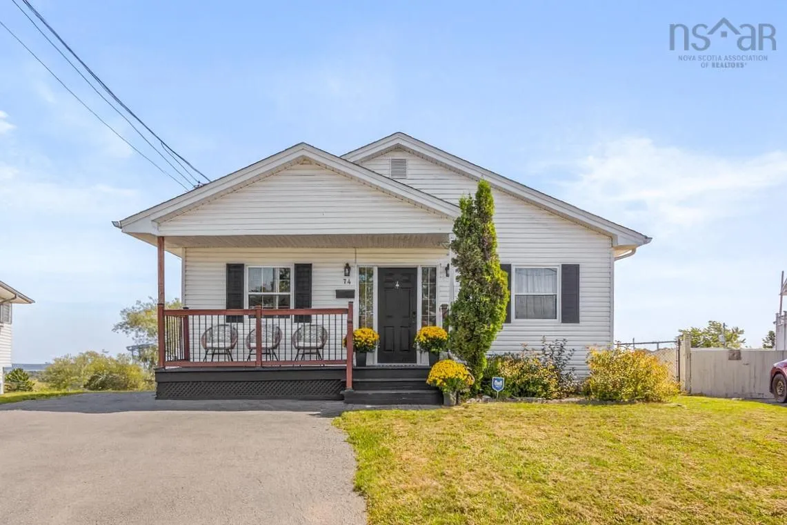 74 Sirius Crescent, Cole Harbour, NS B2W 4L5, 4 Bedrooms Bedrooms, ,2 BathroomsBathrooms,Residential,For Sale,Sirius,202522877