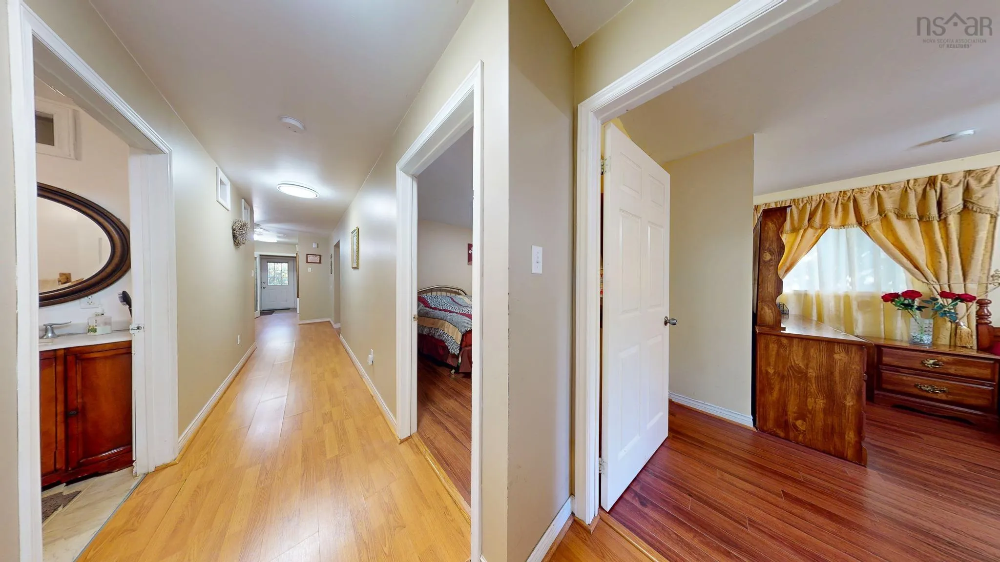 2 Riverview Avenue, Wolfville, NS B4P 2B5, 3 Bedrooms Bedrooms, ,2 BathroomsBathrooms,Residential,For Sale,Riverview,202525630