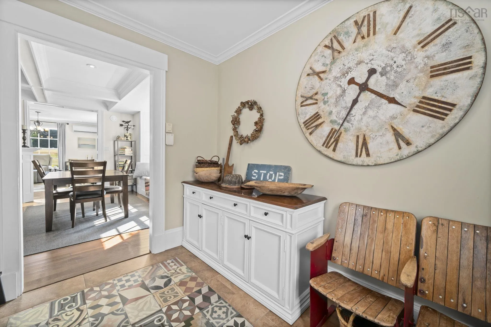 190 Main Street, Berwick, NS B0P 1E0, 4 Bedrooms Bedrooms, ,3 BathroomsBathrooms,Residential,For Sale,Main,202519583