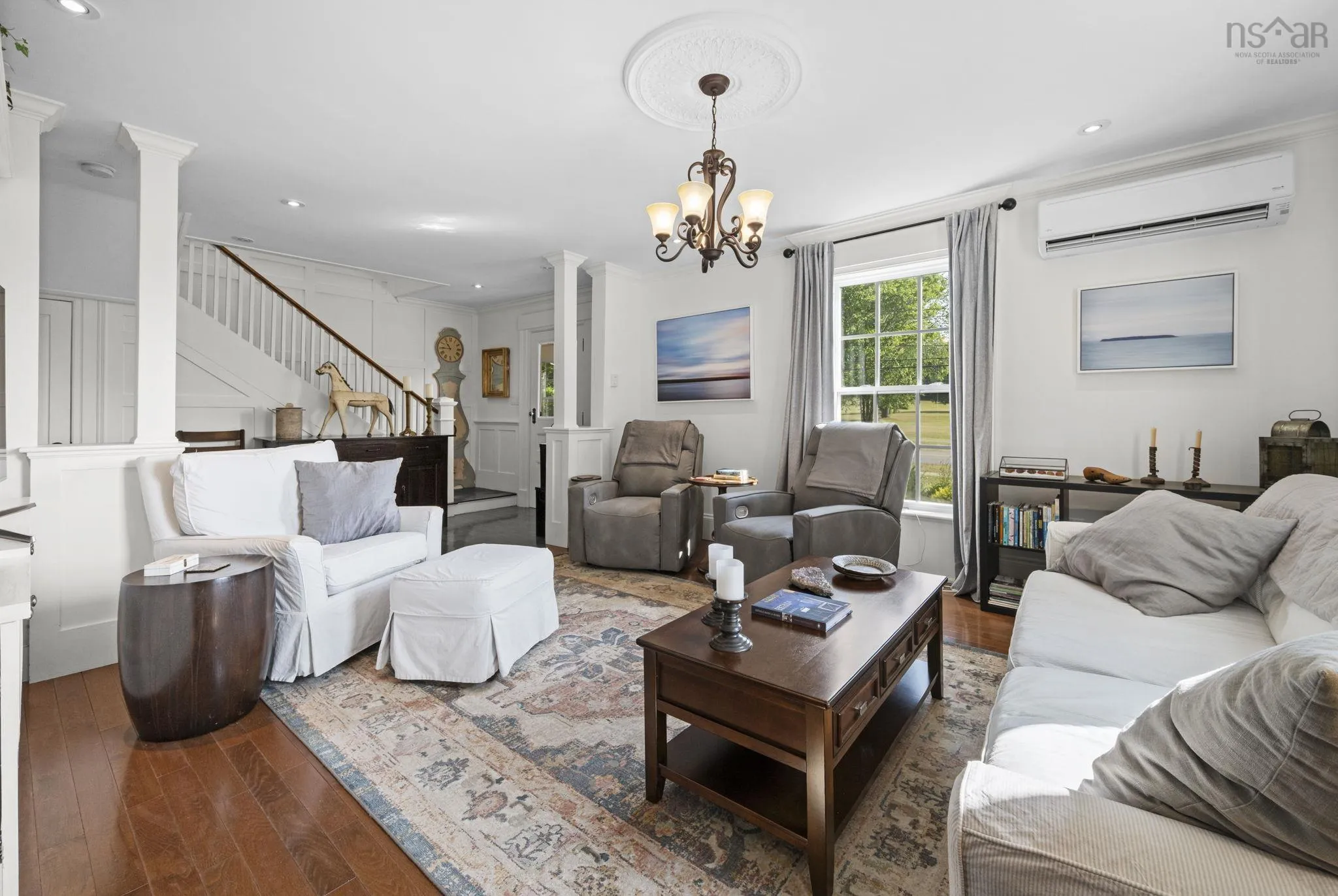 190 Main Street, Berwick, NS B0P 1E0, 4 Bedrooms Bedrooms, ,3 BathroomsBathrooms,Residential,For Sale,Main,202519583