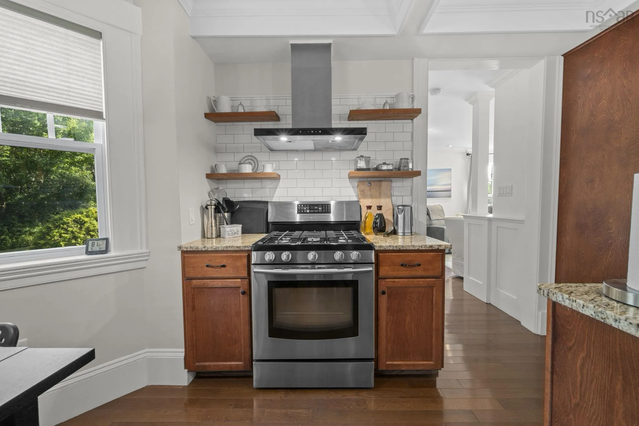 190 Main Street, Berwick, NS B0P 1E0, 4 Bedrooms Bedrooms, ,3 BathroomsBathrooms,Residential,For Sale,Main,202519583