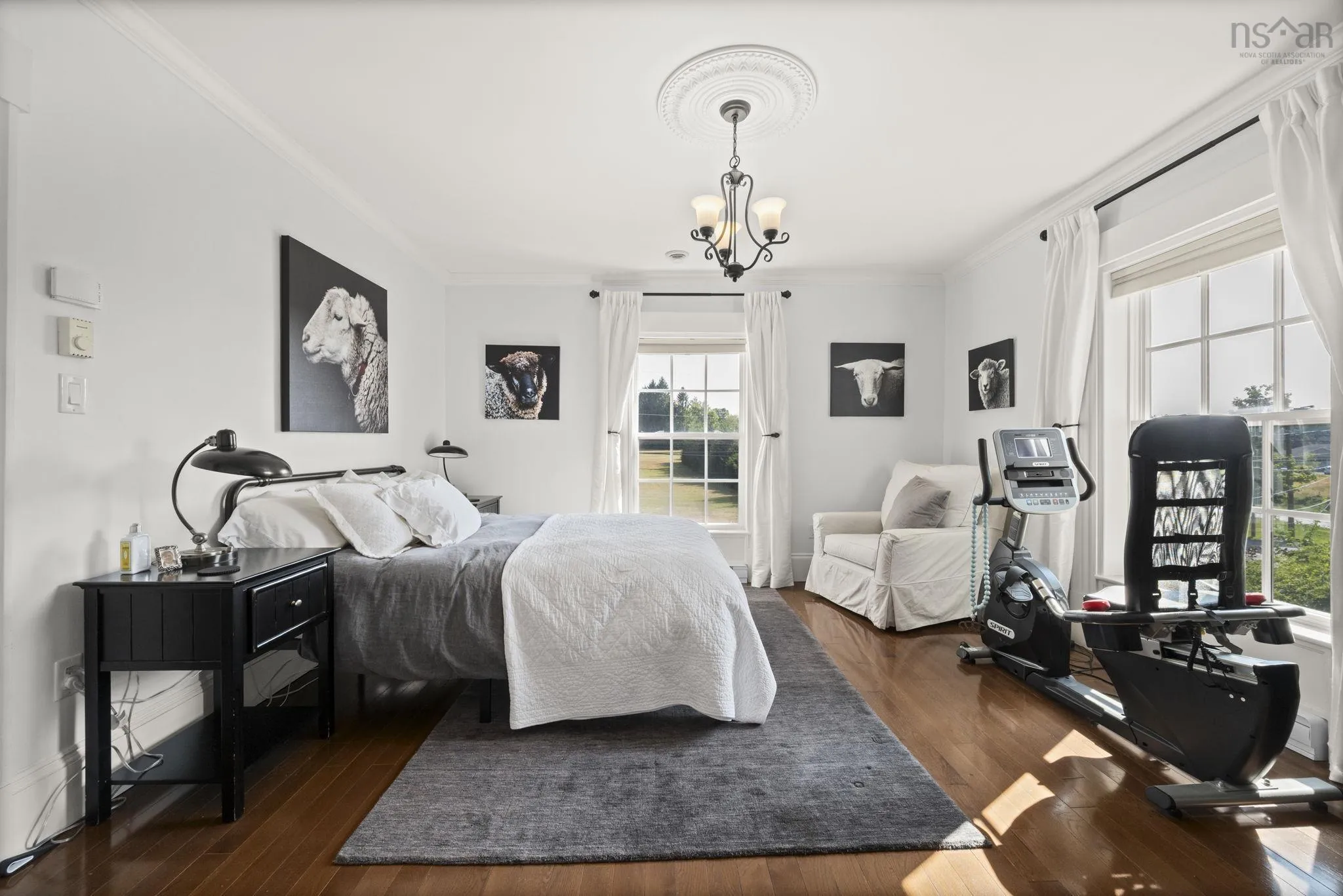 190 Main Street, Berwick, NS B0P 1E0, 4 Bedrooms Bedrooms, ,3 BathroomsBathrooms,Residential,For Sale,Main,202519583
