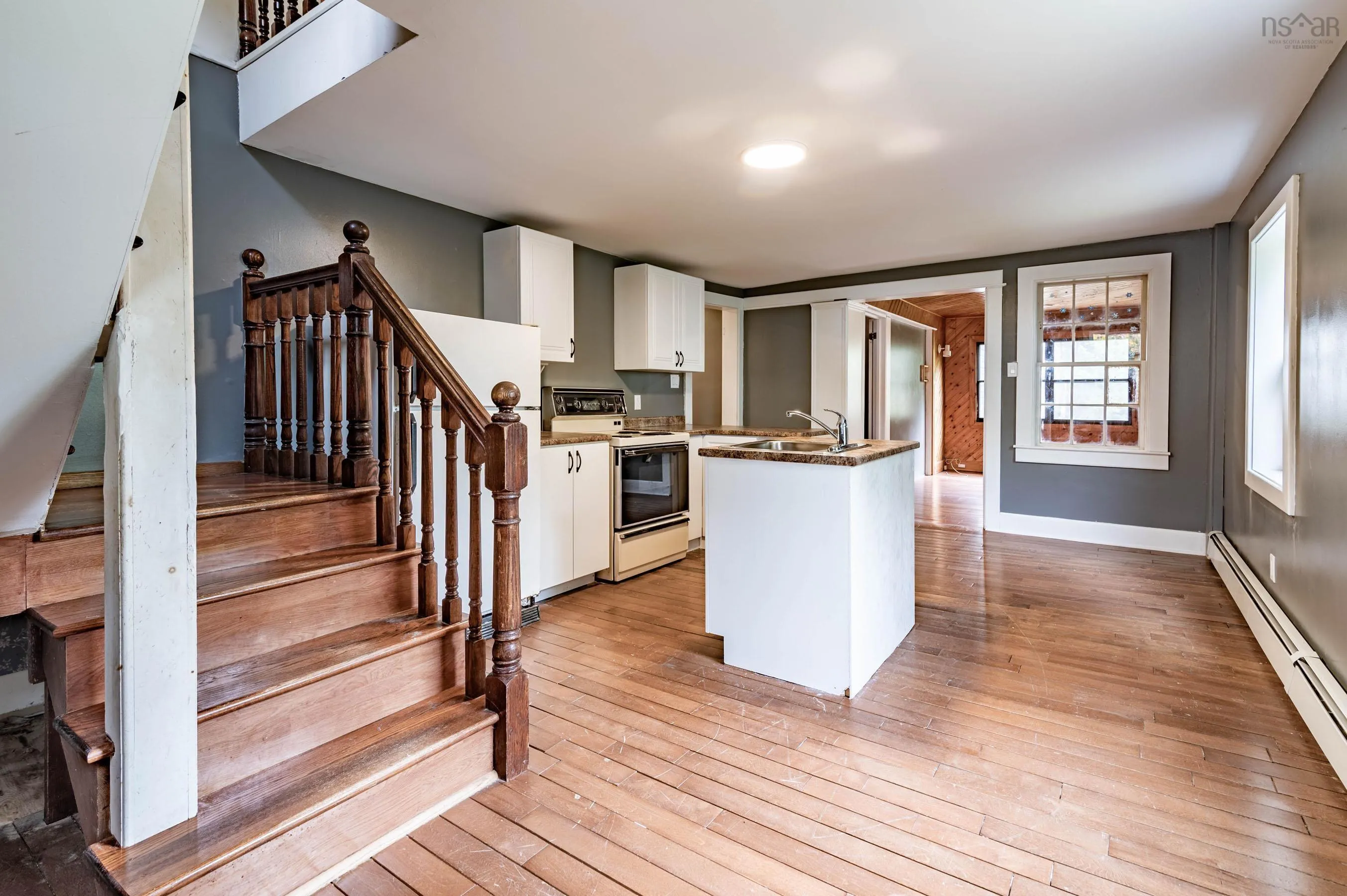 199 Main Street, Middleton Ns B0s 1p0, 6 Bedrooms Bedrooms, ,Residential Income,For Sale,Main,202421333