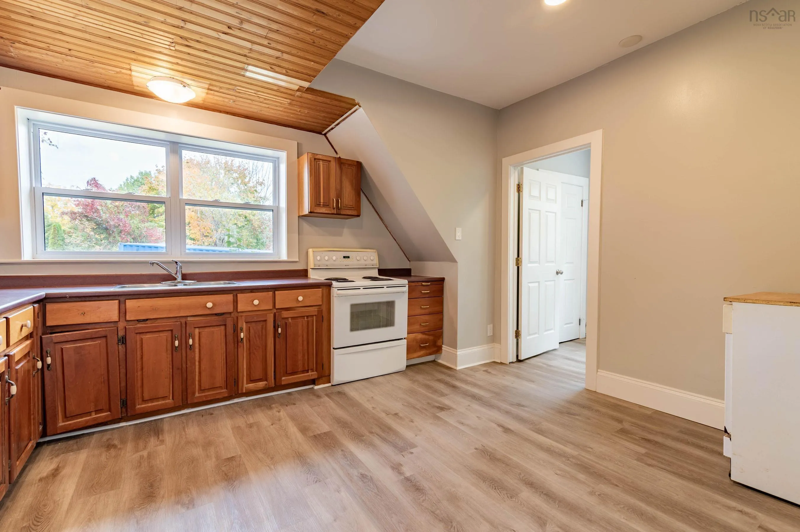199 Main Street, Middleton Ns B0s 1p0, 6 Bedrooms Bedrooms, ,Residential Income,For Sale,Main,202421333