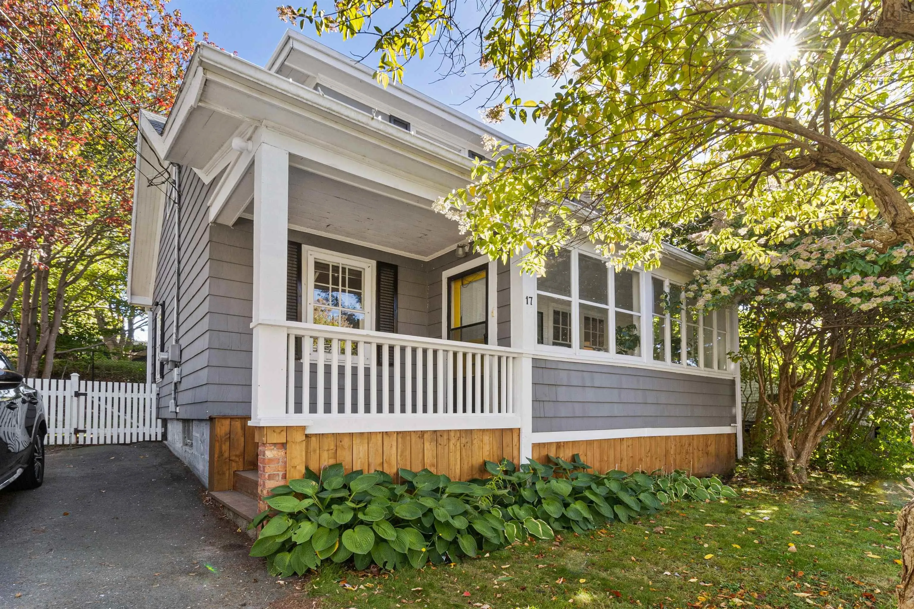 17 Balcomes Drive, Halifax, NS B3N 1H9, 2 Bedrooms Bedrooms, ,1 BathroomBathrooms,Residential,For Sale,Balcomes,202525332