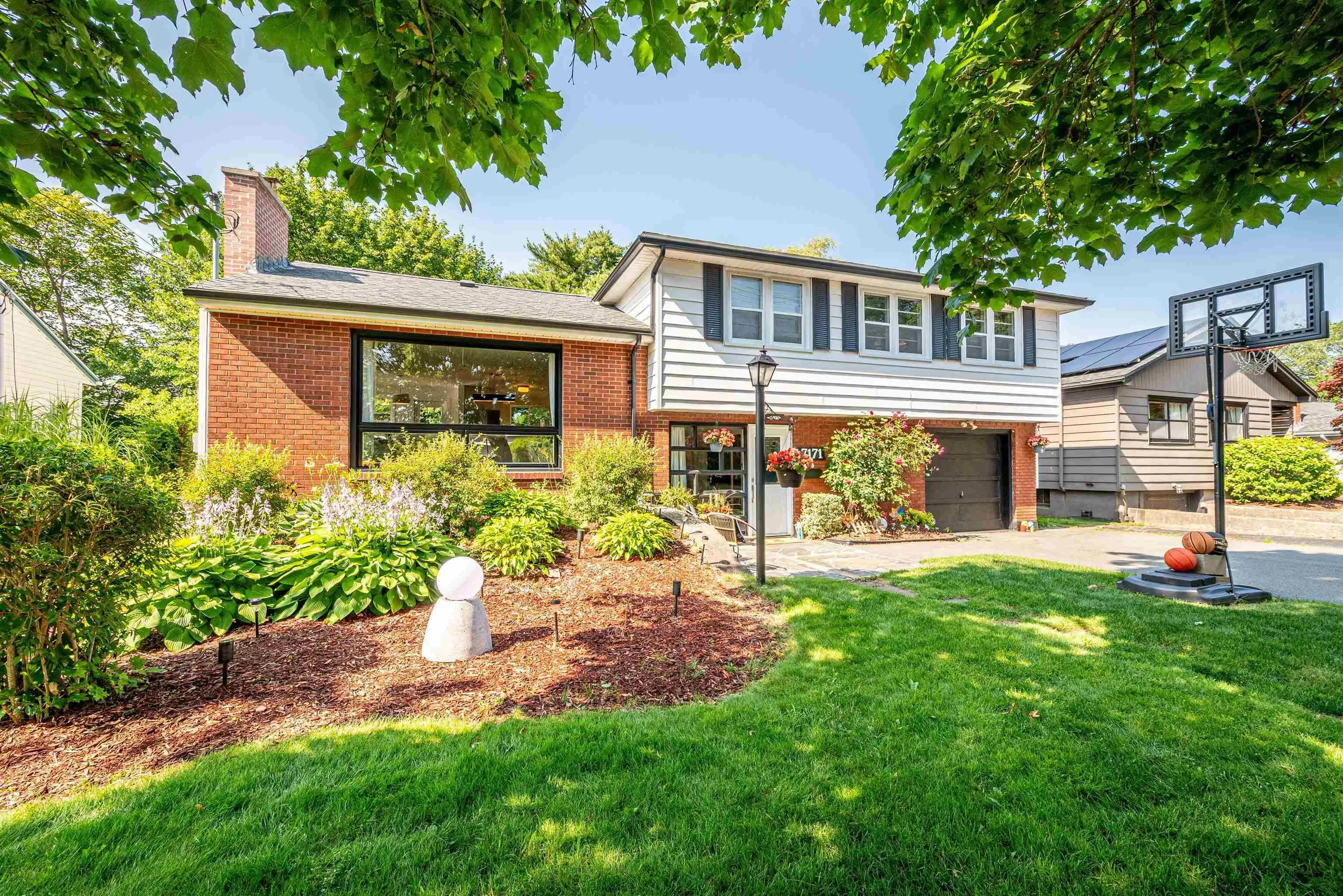 7171 Morningside Drive, Halifax, NS B3L 2E5, 4 Bedrooms Bedrooms, ,4 BathroomsBathrooms,Residential,For Sale,Morningside,202519323