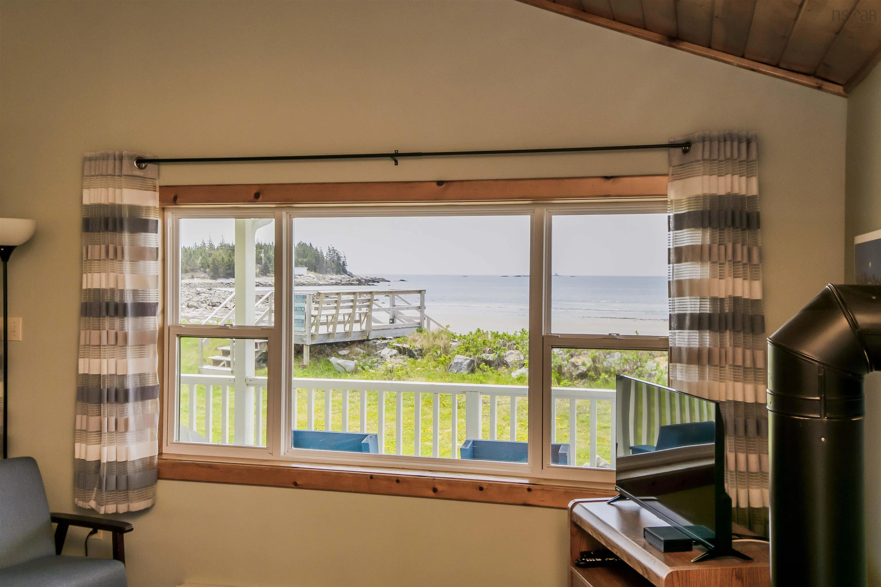 1 Gull Rock Road, Lockeport Ns B0t 1l0, ,Commercial Sale,For Sale,Gull Rock,202500654
