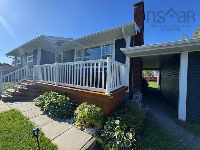 13 Third Avenue, Florence, NS B1Y 1S1, 5 Bedrooms Bedrooms, ,2 BathroomsBathrooms,Residential,For Sale,Third,202524800