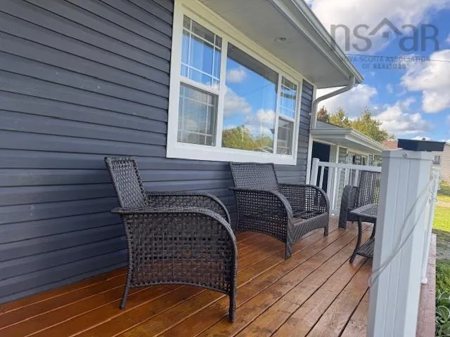 13 Third Avenue, Florence, NS B1Y 1S1, 5 Bedrooms Bedrooms, ,2 BathroomsBathrooms,Residential,For Sale,Third,202524800
