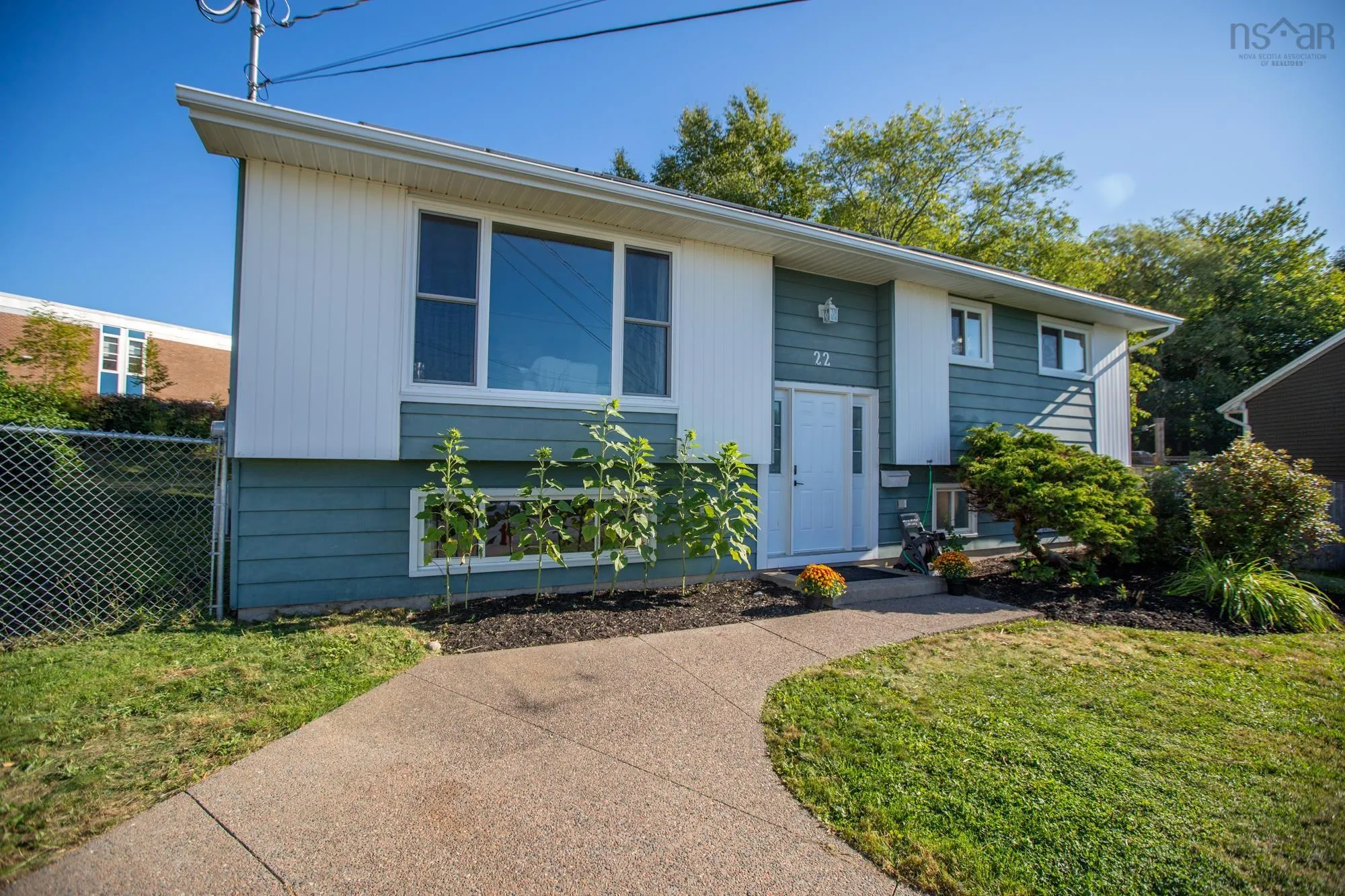 22 Irvin Cross Place Place, Dartmouth, NS B2W 3Y9, 4 Bedrooms Bedrooms, ,2 BathroomsBathrooms,Residential,For Sale,Irvin Cross Place,202521876
