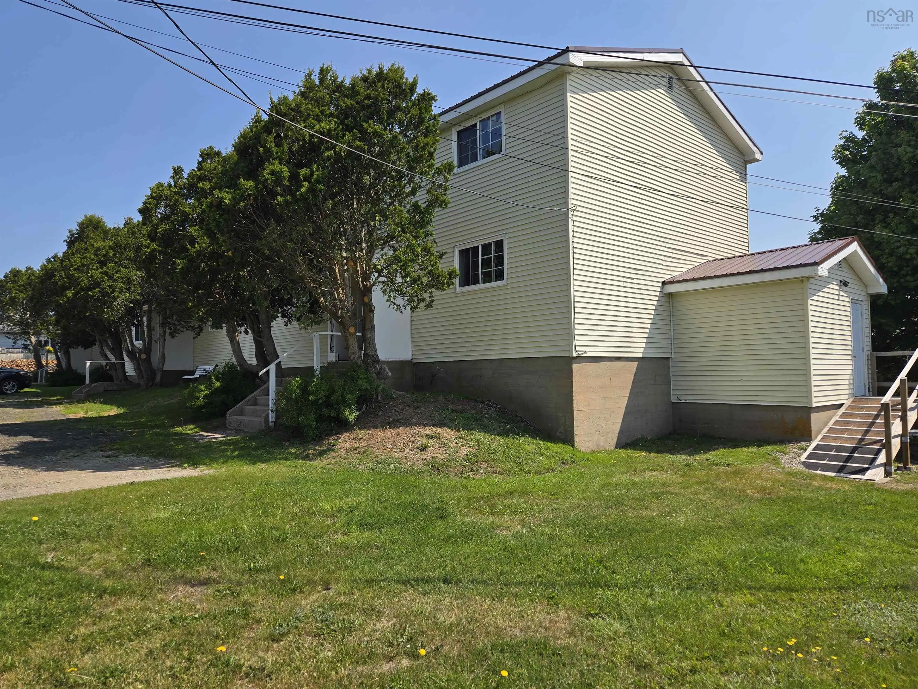 127-140-142-144 Third Avenue, Digby Ns B0v 1a0, 36 Bedrooms Bedrooms, ,Residential Income,For Sale,Third,202502304