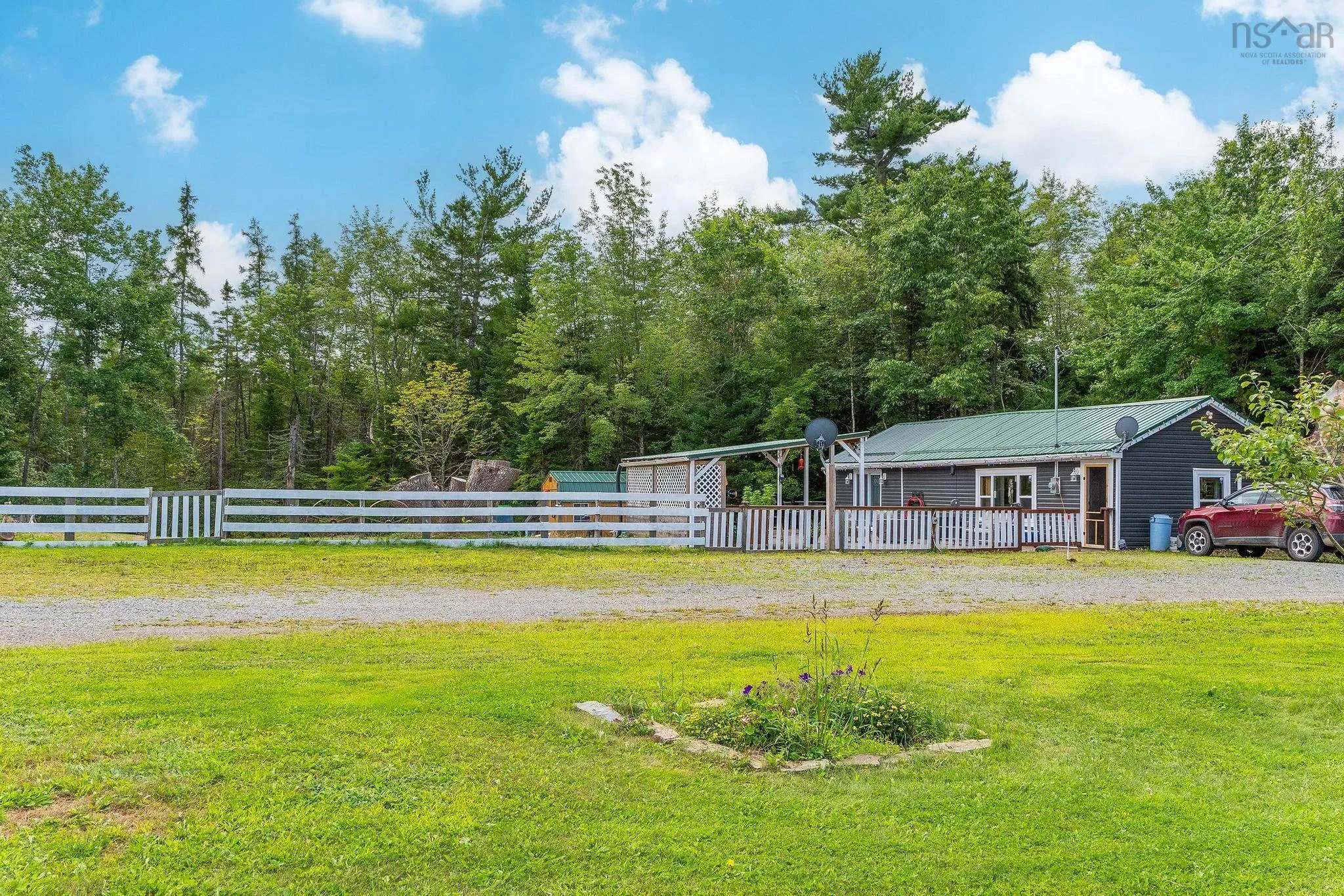 377 Cloverdale Road, Birch Hill, NS B0N 2J0, 1 Bedroom Bedrooms, ,1 BathroomBathrooms,Residential,For Sale,Cloverdale,202514053