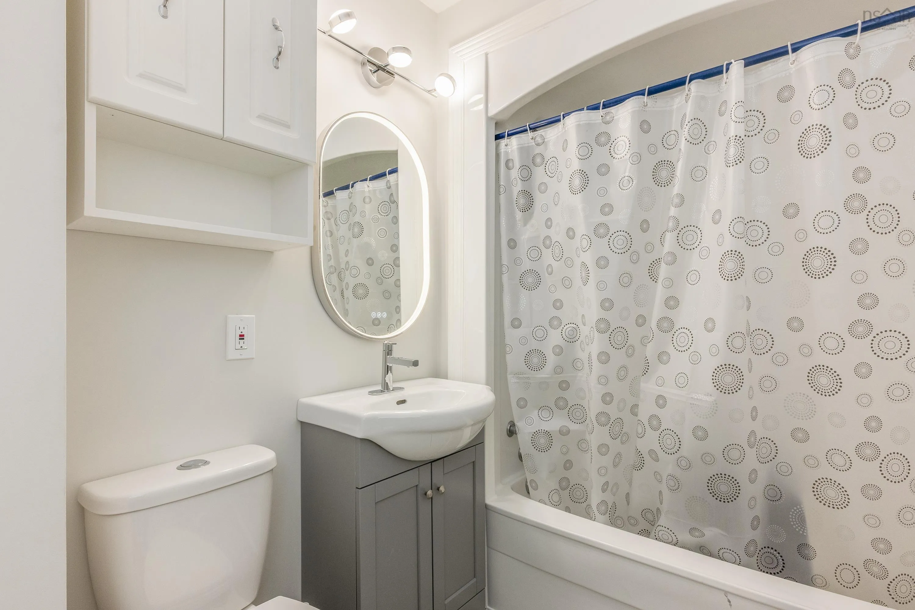 66 Woodland Avenue, Dartmouth, NS B3A 3K1, 3 Bedrooms Bedrooms, ,1 BathroomBathrooms,Residential,For Sale,Woodland,202520410