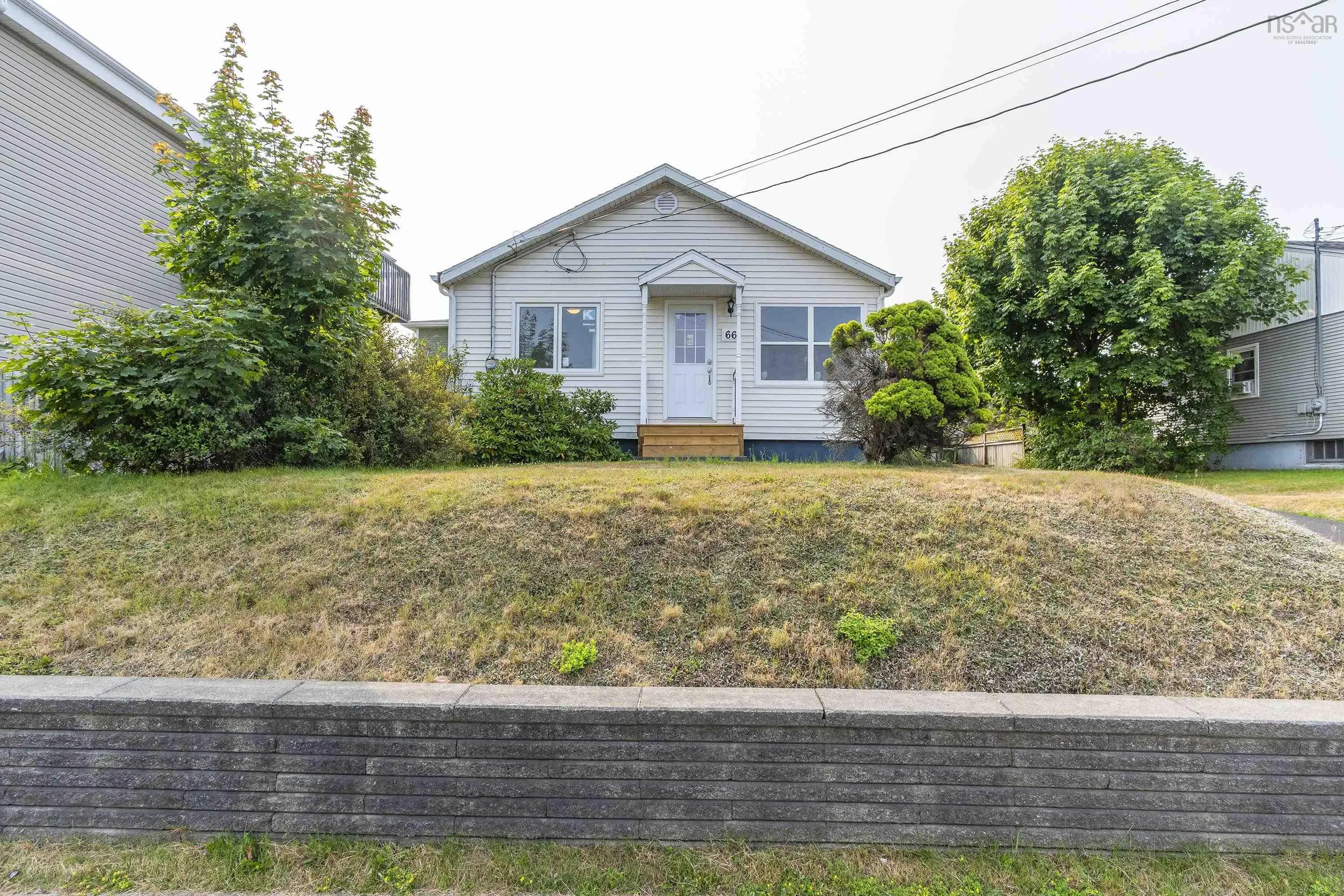 66 Woodland Avenue, Dartmouth, NS B3A 3K1, 3 Bedrooms Bedrooms, ,1 BathroomBathrooms,Residential,For Sale,Woodland,202520410