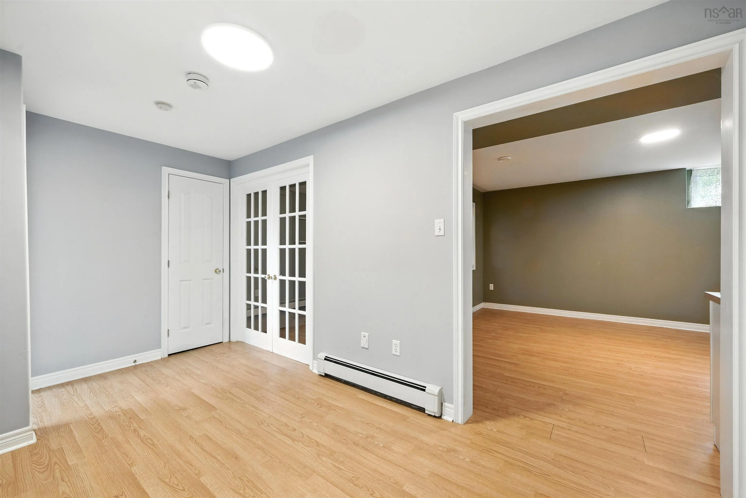 9 Roxbury Crescent, Halifax, NS B3M 4S9, 5 Bedrooms Bedrooms, ,4 BathroomsBathrooms,Residential,For Sale,Roxbury,202519499