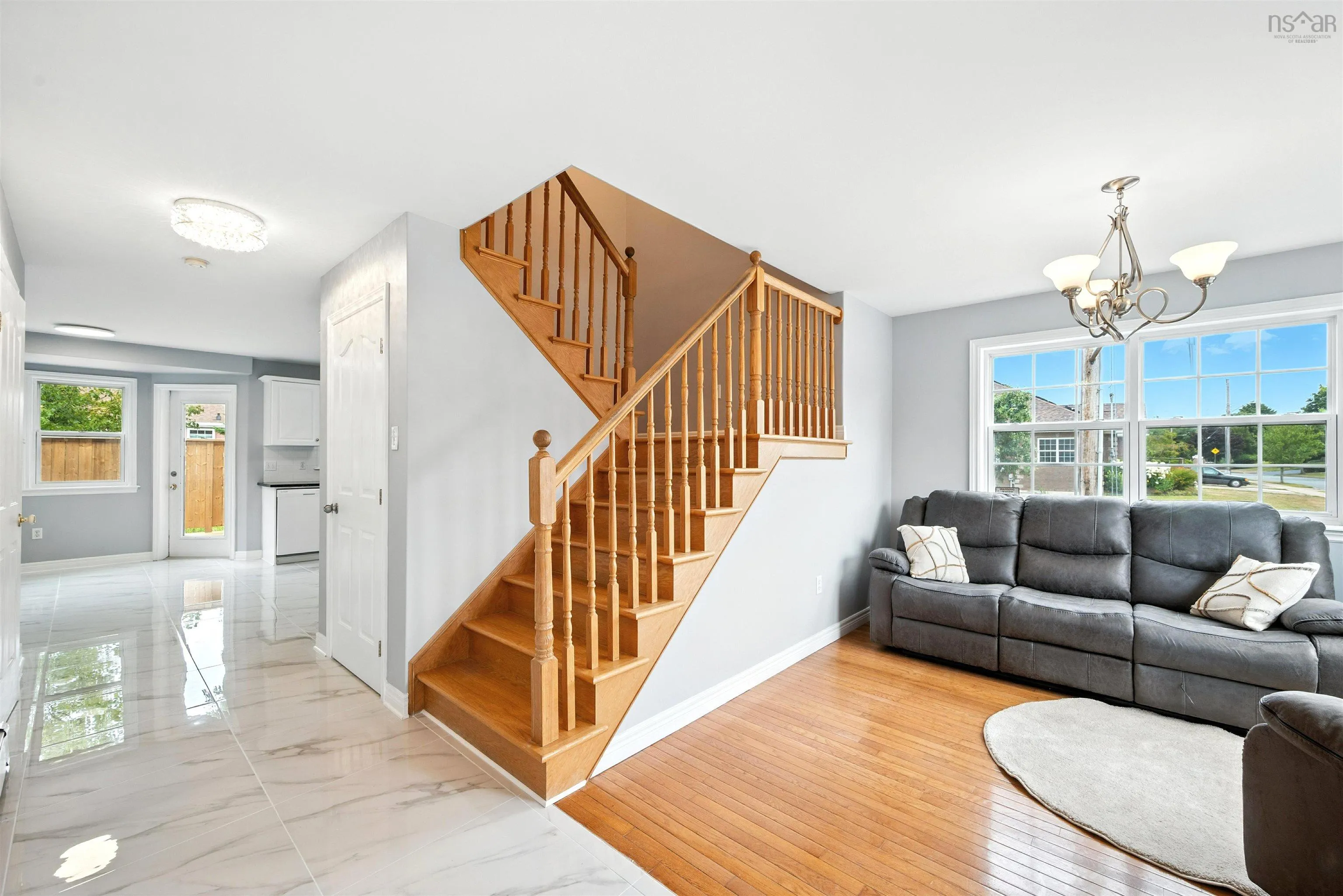 9 Roxbury Crescent, Halifax, NS B3M 4S9, 5 Bedrooms Bedrooms, ,4 BathroomsBathrooms,Residential,For Sale,Roxbury,202519499