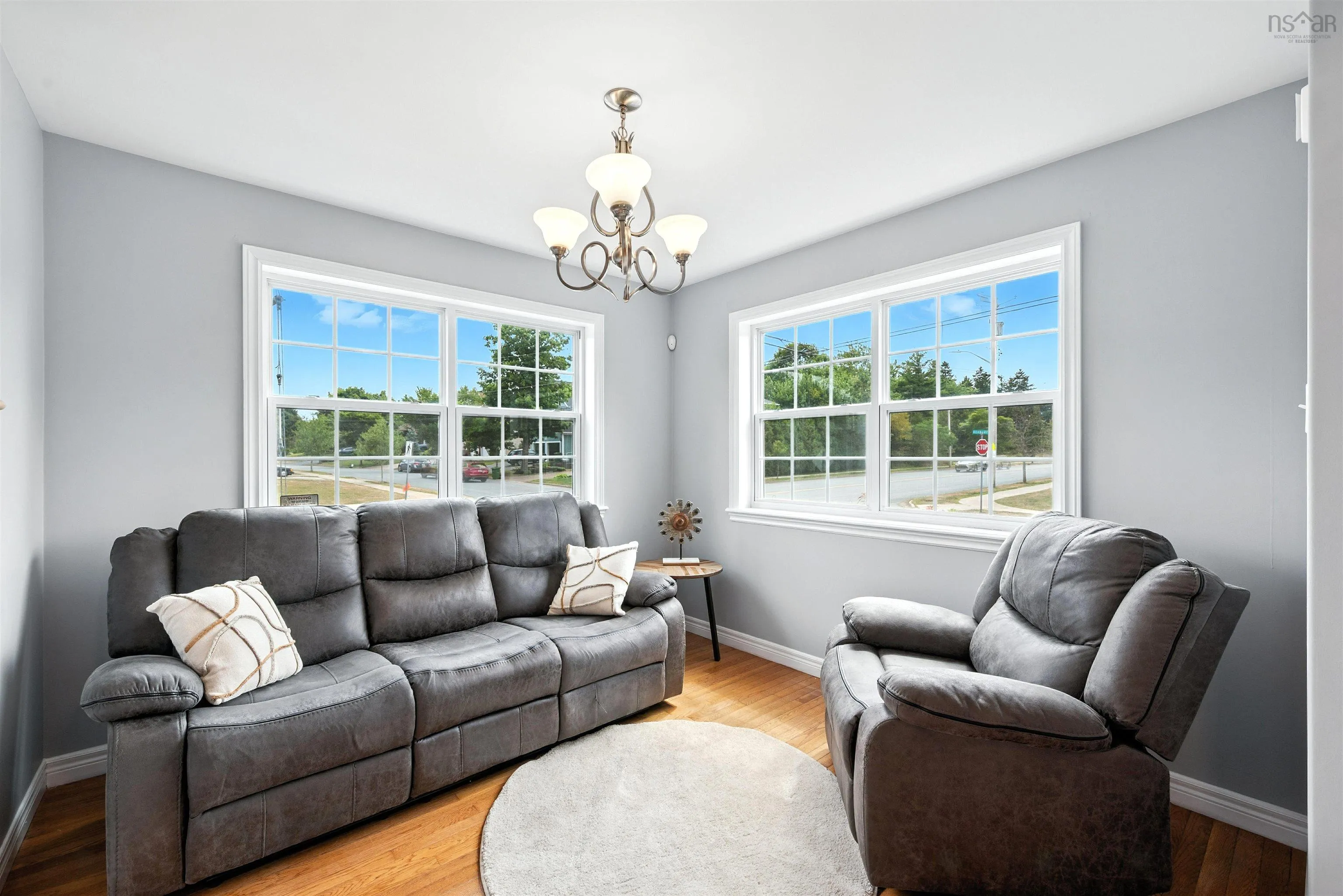 9 Roxbury Crescent, Halifax, NS B3M 4S9, 5 Bedrooms Bedrooms, ,4 BathroomsBathrooms,Residential,For Sale,Roxbury,202519499