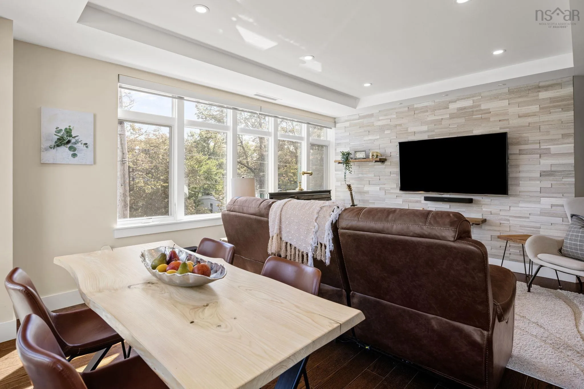 307-1990 Vernon Street, Halifax, NS B3H 0B8, 2 Bedrooms Bedrooms, ,1 BathroomBathrooms,Residential,For Sale,Vernon,202523711
