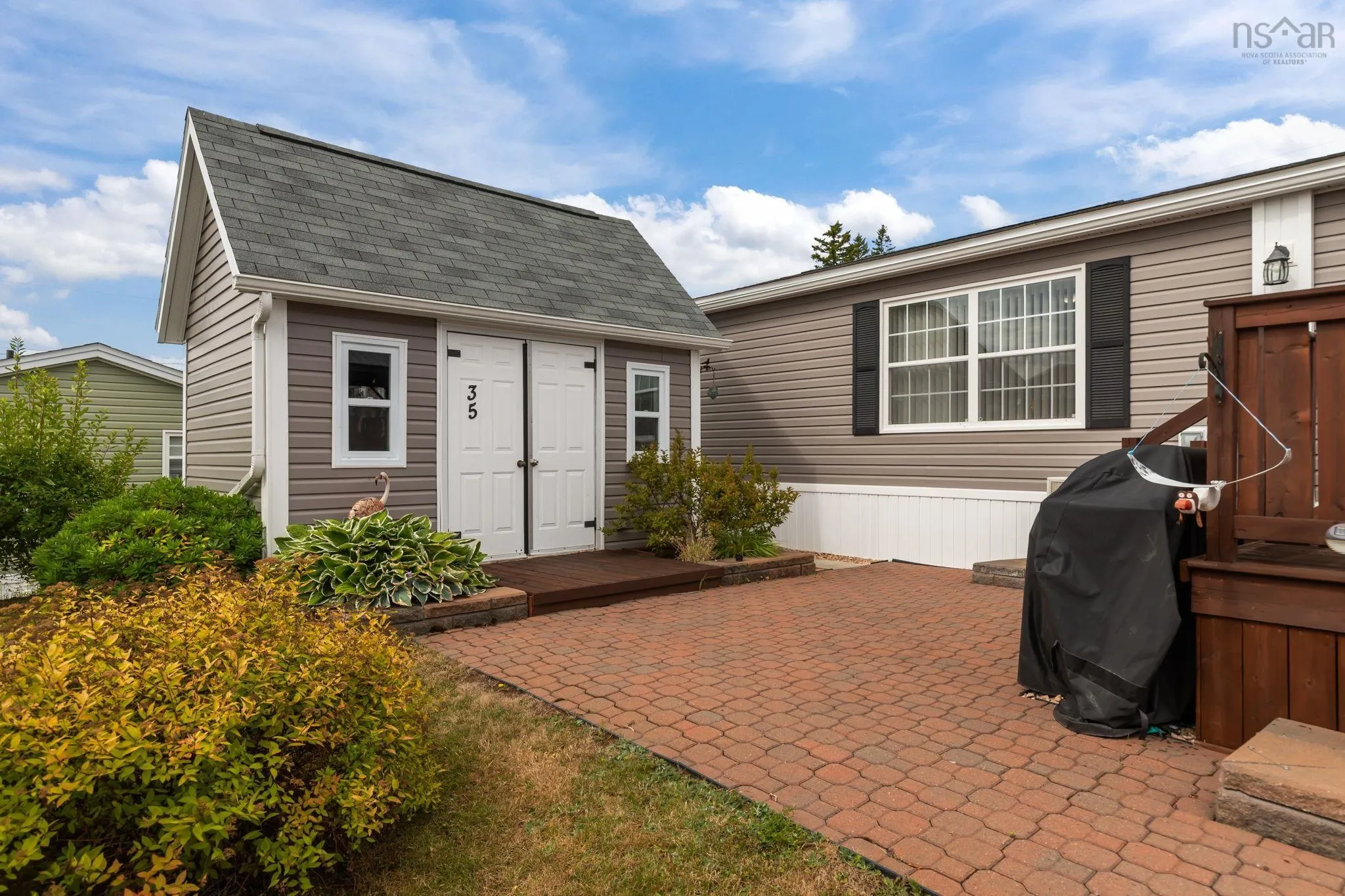 35 Eighth Street, Lucasville, NS B4B 1R5, 3 Bedrooms Bedrooms, ,2 BathroomsBathrooms,Residential,For Sale,Eighth,202521697