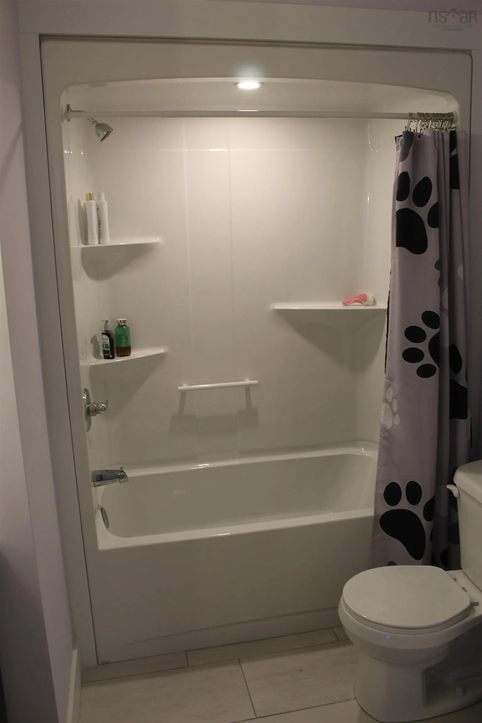 20 Trout Run, Halifax, NS B3R 0C4, 4 Bedrooms Bedrooms, ,4 BathroomsBathrooms,Residential,For Sale,Trout Run,202522109