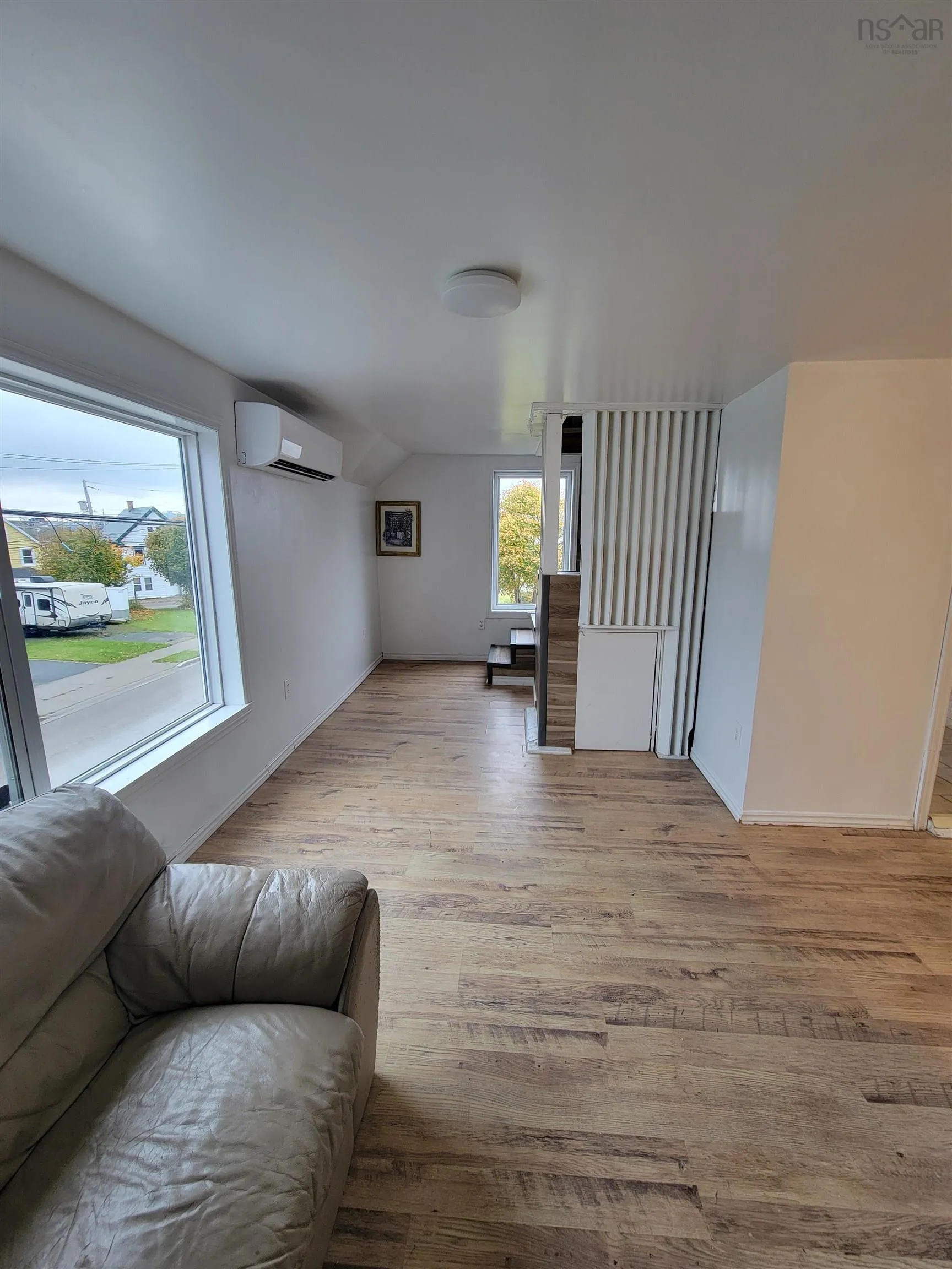 13 High Street, Sydney Ns B1p 2j4, 4 Bedrooms Bedrooms, ,Residential Income,For Sale,High,202426082