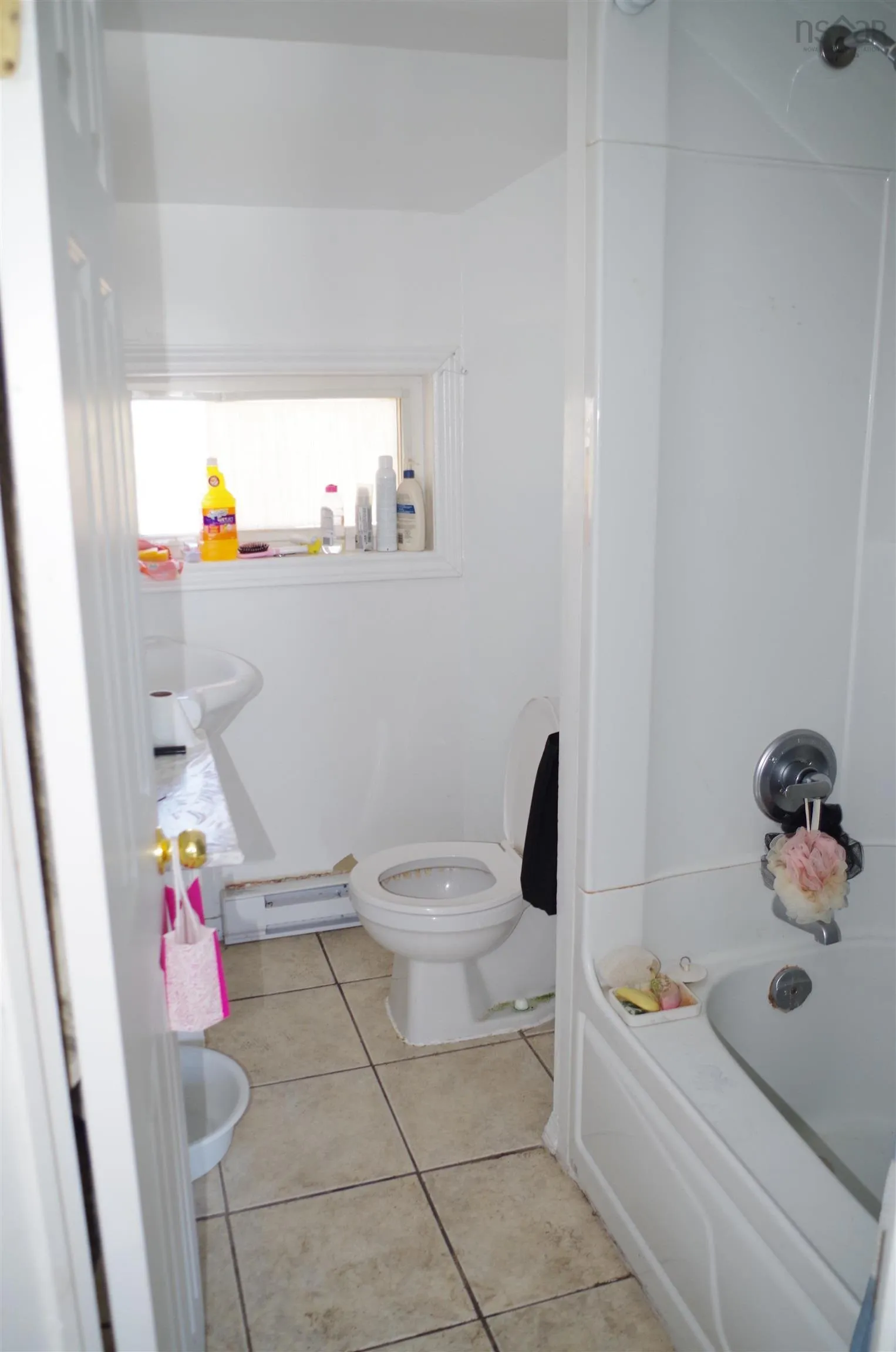 13 High Street, Sydney Ns B1p 2j4, 4 Bedrooms Bedrooms, ,Residential Income,For Sale,High,202426082