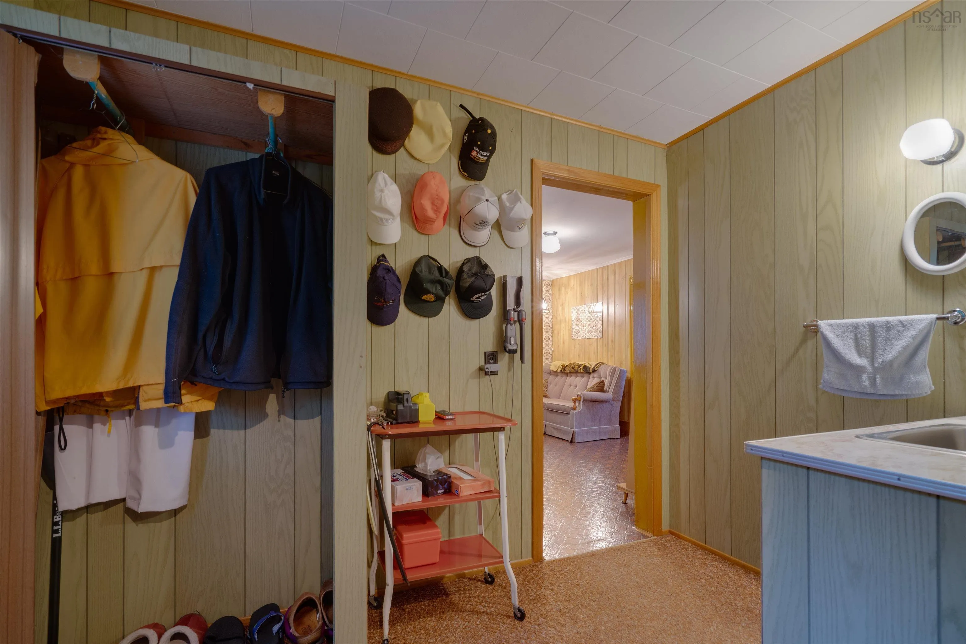 3144 Highway 217, Tiverton Ns B0v 1g0, 3 Bedrooms Bedrooms, ,1 BathroomBathrooms,Residential,For Sale,Highway 217,202506397