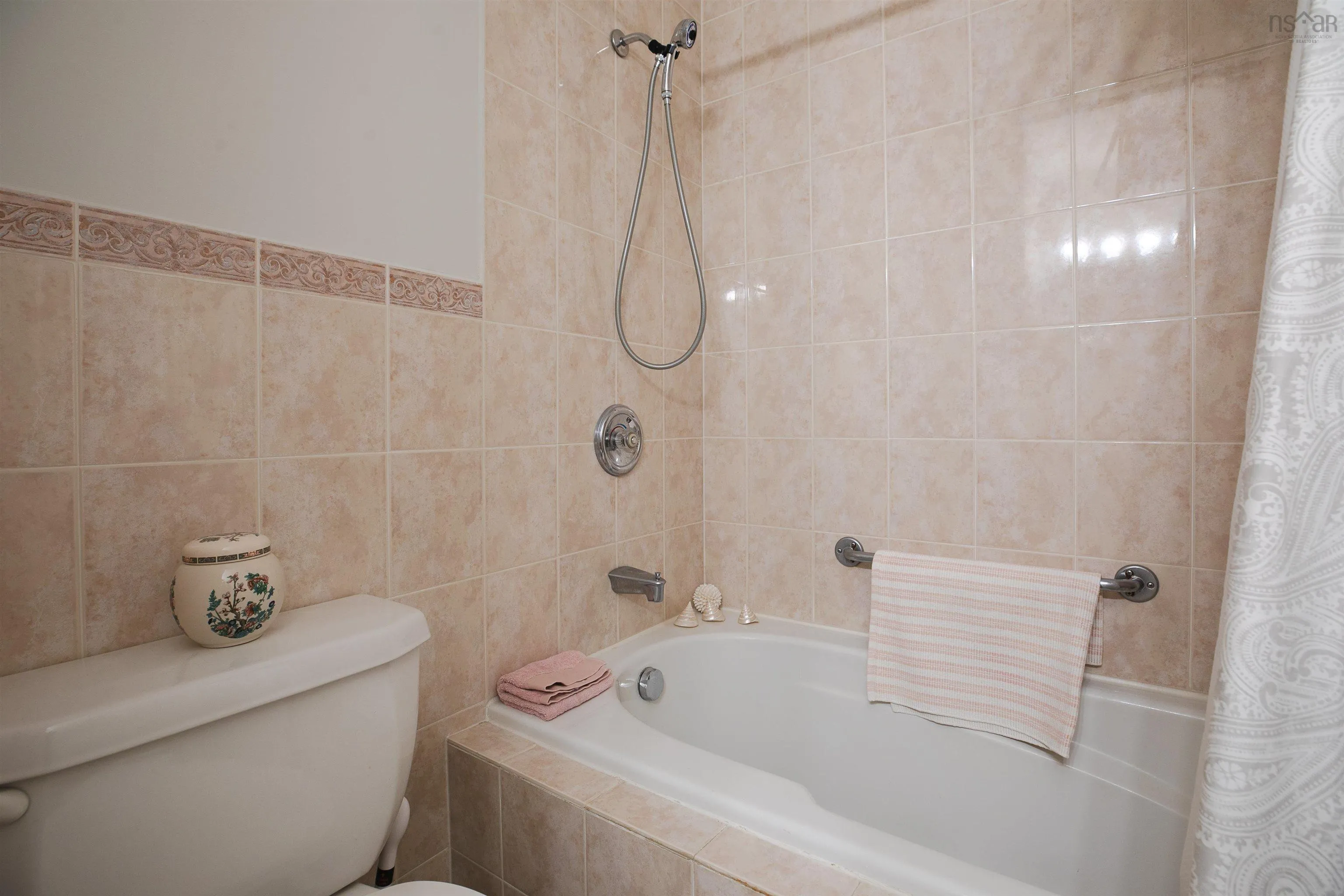 69 Anchor Drive, Halifax, NS B3N 3B9, 4 Bedrooms Bedrooms, ,4 BathroomsBathrooms,Residential,For Sale,Anchor,202511957