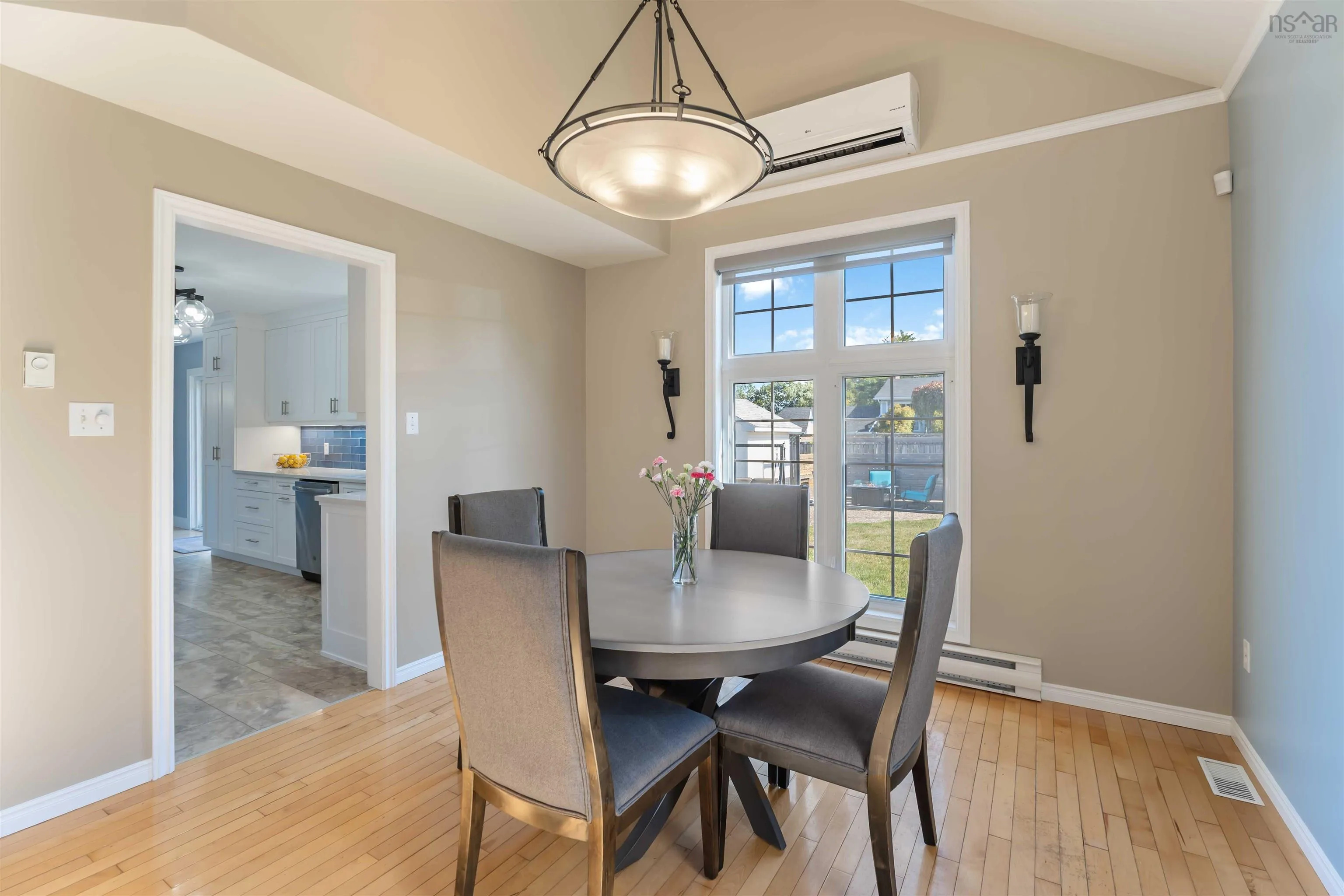 26 Dalhousie Avenue, Kentville, NS B4N 5E5, 4 Bedrooms Bedrooms, ,2 BathroomsBathrooms,Residential,For Sale,Dalhousie,202523530