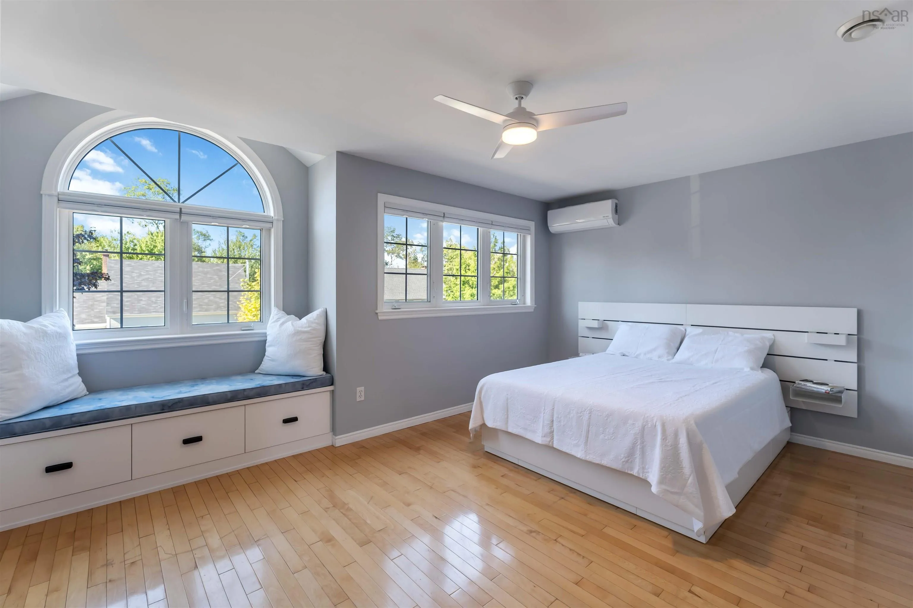 26 Dalhousie Avenue, Kentville, NS B4N 5E5, 4 Bedrooms Bedrooms, ,2 BathroomsBathrooms,Residential,For Sale,Dalhousie,202523530