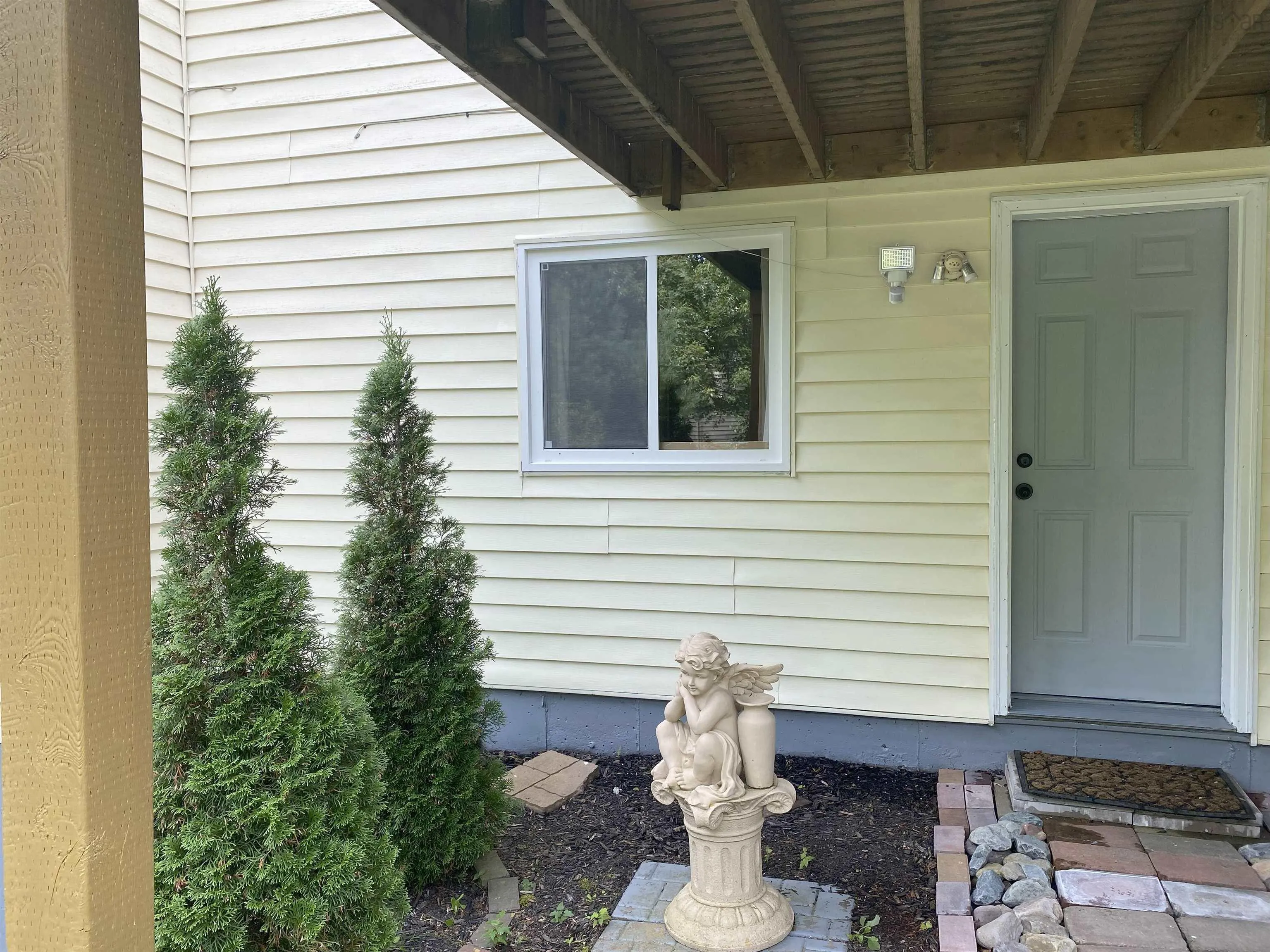 73 Chameau Crescent, Cole Harbour, NS B2W 5G5, 4 Bedrooms Bedrooms, ,2 BathroomsBathrooms,Residential,For Sale,Chameau,202511870