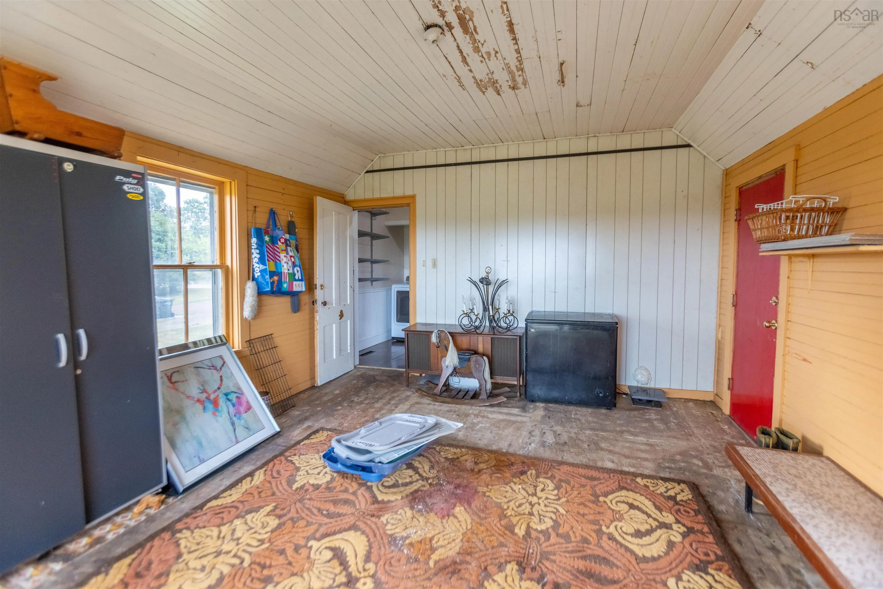 230 Victoria Street E, Amherst, NS B4H 1Y9, 3 Bedrooms Bedrooms, ,2 BathroomsBathrooms,Residential,For Sale,Victoria,202517517