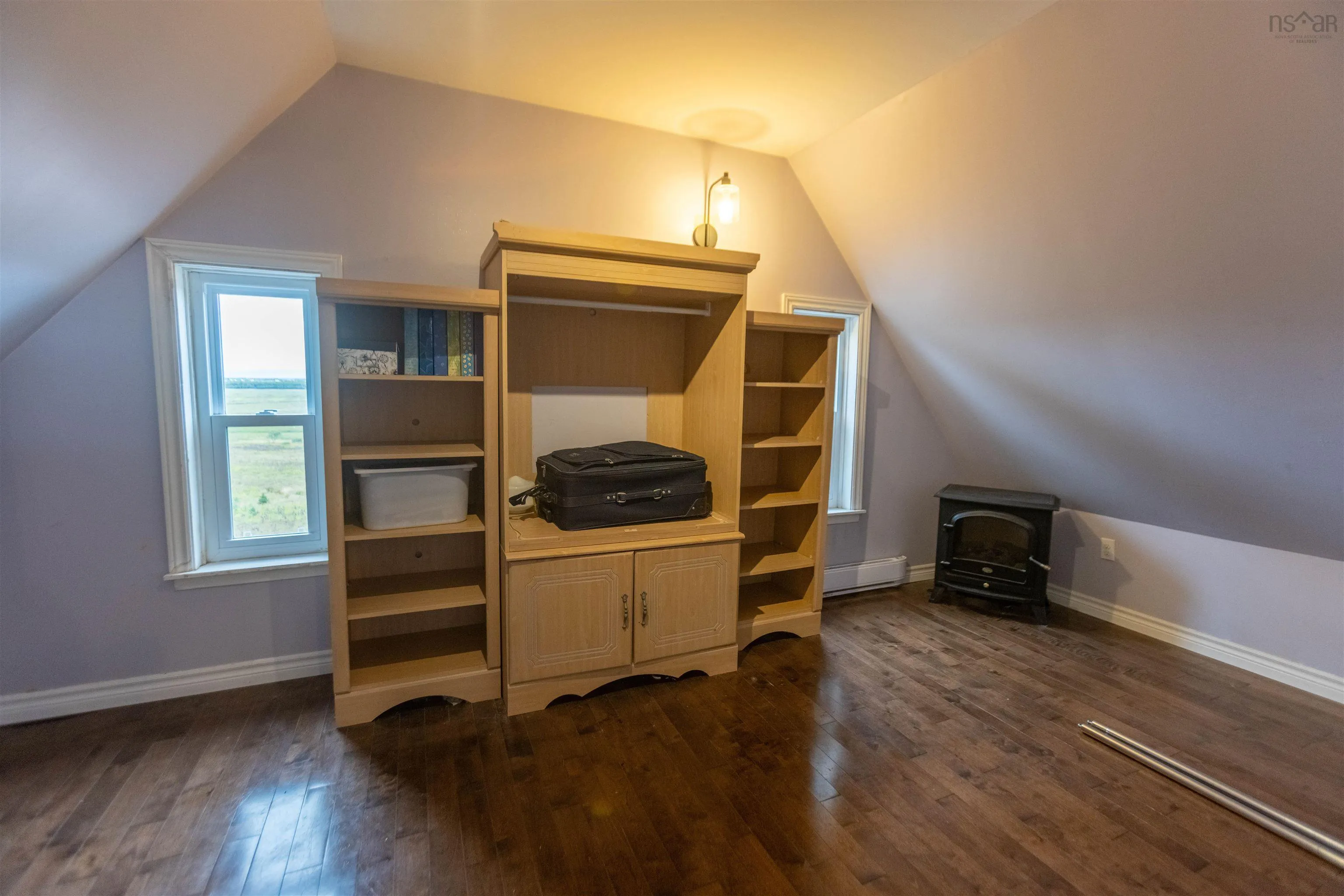 230 Victoria Street E, Amherst, NS B4H 1Y9, 3 Bedrooms Bedrooms, ,2 BathroomsBathrooms,Residential,For Sale,Victoria,202517517