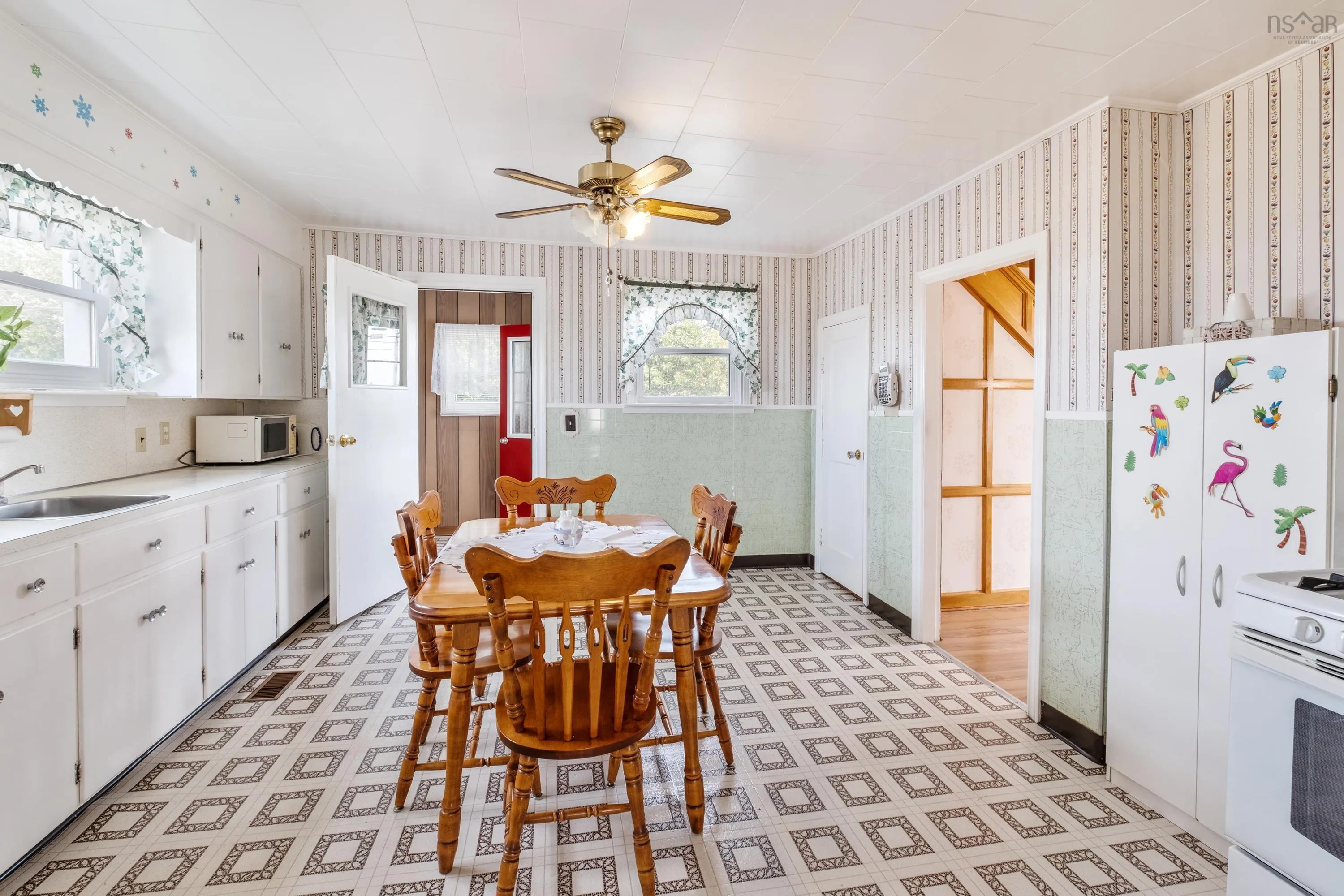 1192 Main Street, Glace Bay, NS B1A 5A2, 3 Bedrooms Bedrooms, ,2 BathroomsBathrooms,Residential,For Sale,Main,202518397