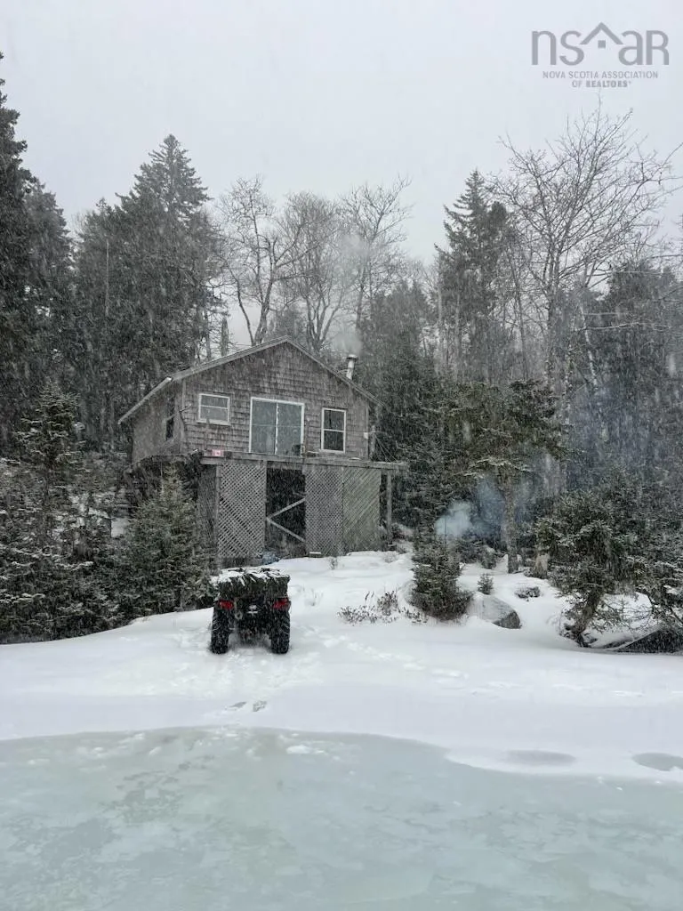Little Lake, Upper Lakeville, NS B0J 2L0, 2 Bedrooms Bedrooms, ,Residential,For Sale,Little Lake,202518491