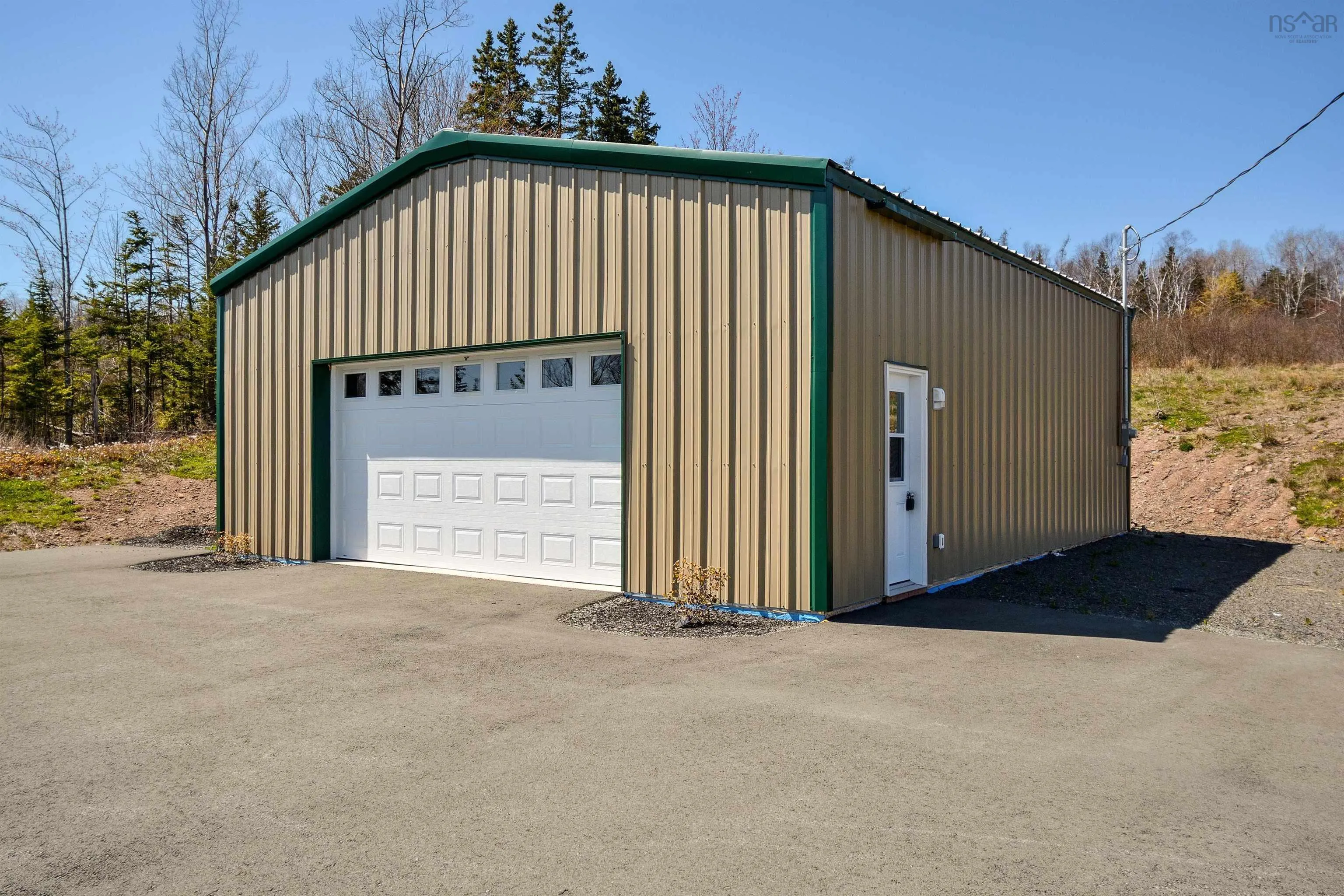 1005 Highway 205, Baddeck Bay Ns B0e 1b0, 3 Bedrooms Bedrooms, ,3 BathroomsBathrooms,Residential,For Sale,Highway 205,202509898